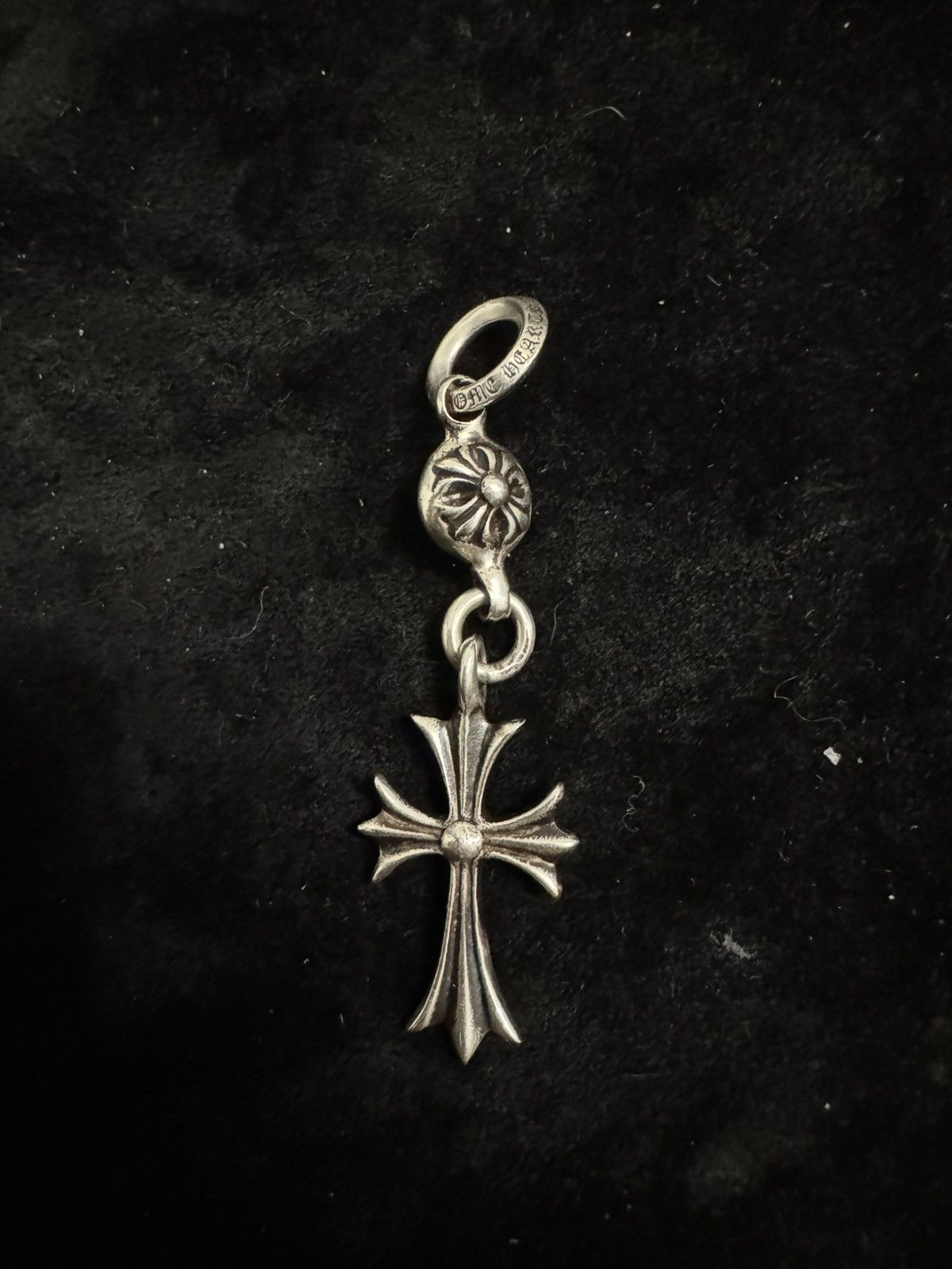 Chrome Hearts Chrome hearts silver tiny ball&cross pendant with