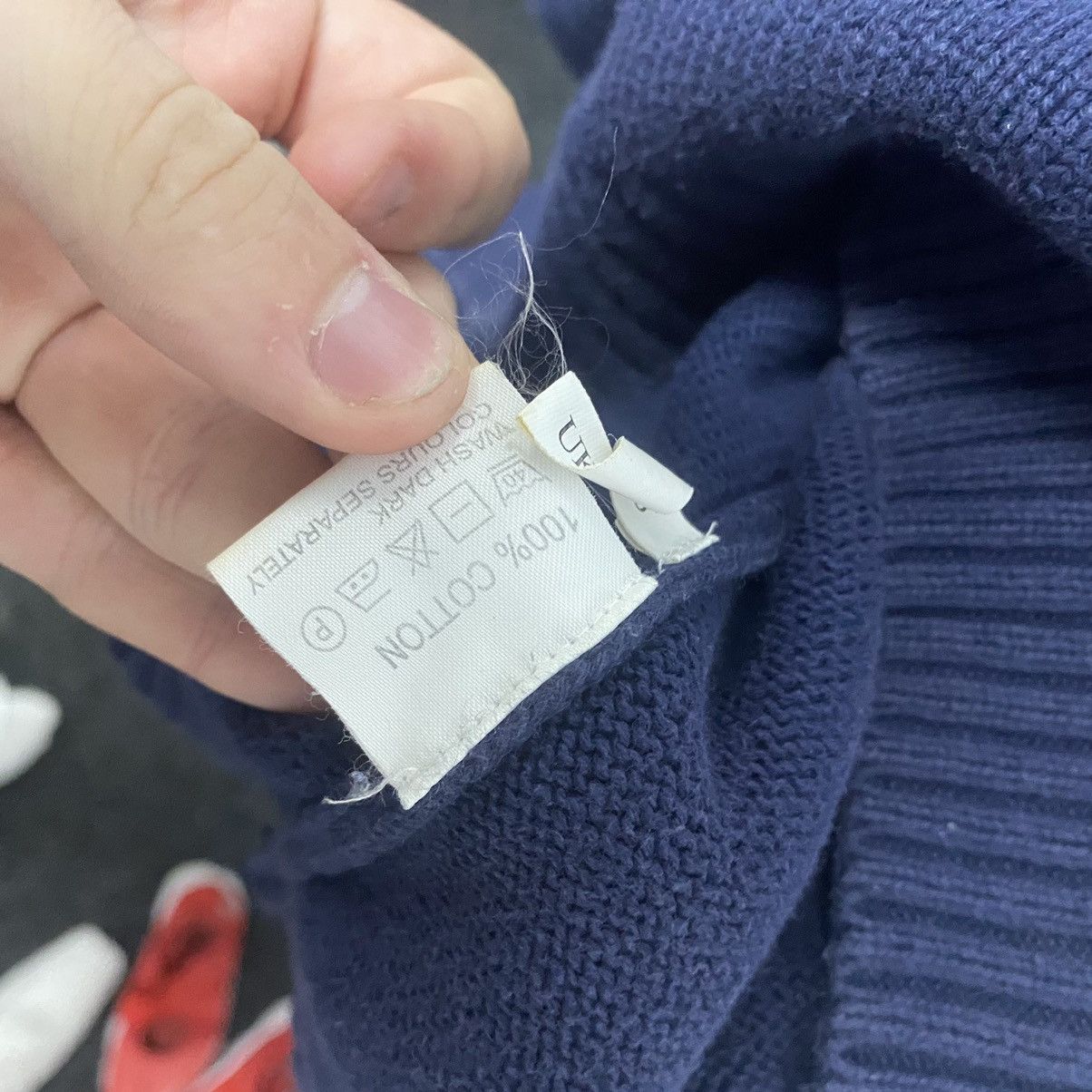 Yves Saint Laurent Vintage Yves Saint Lauren Sweatshirt orb logo Size US M / EU 48-50 / 2 - 7 Thumbnail