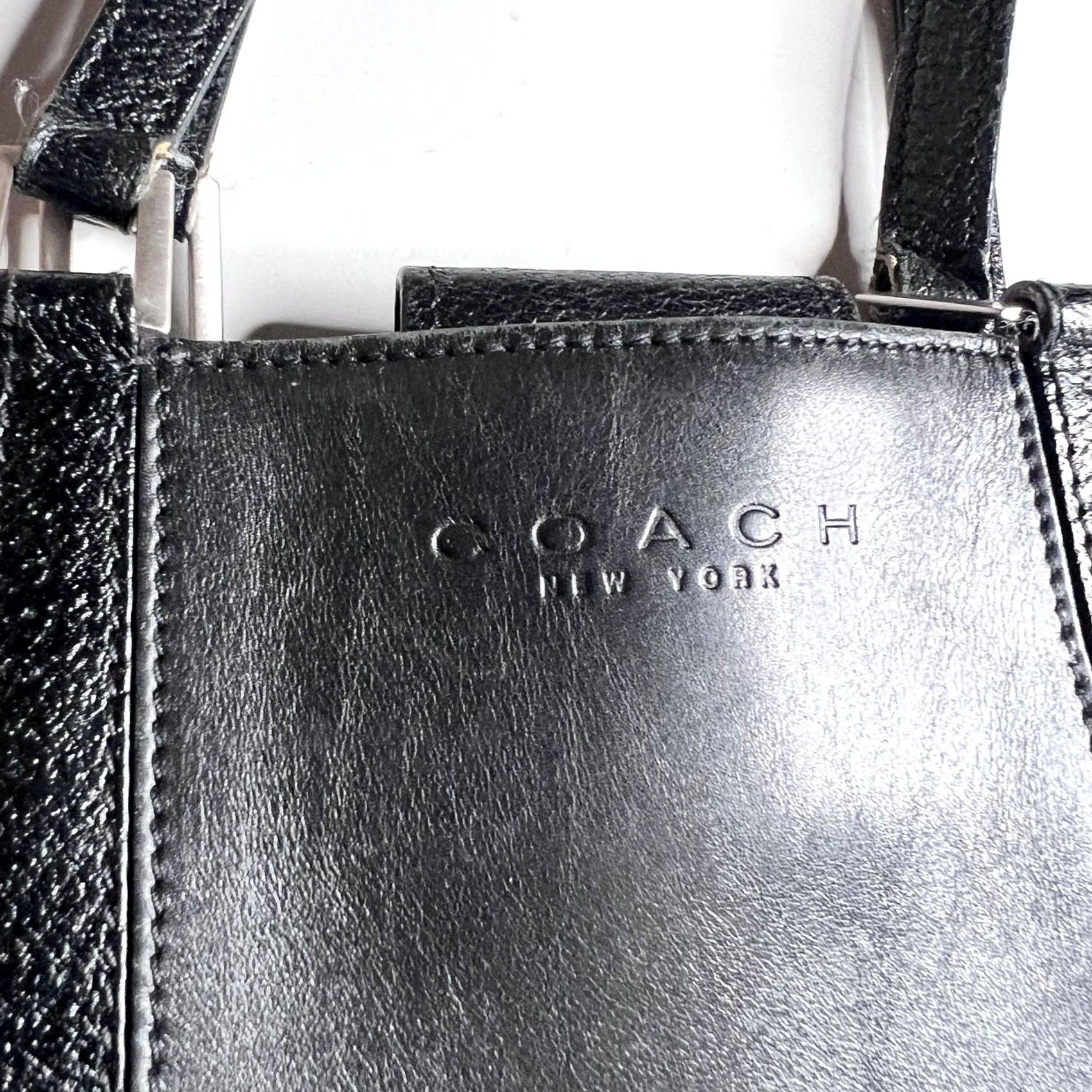 Coach VINTAGE? No. Size ONE SIZE - 6 Thumbnail