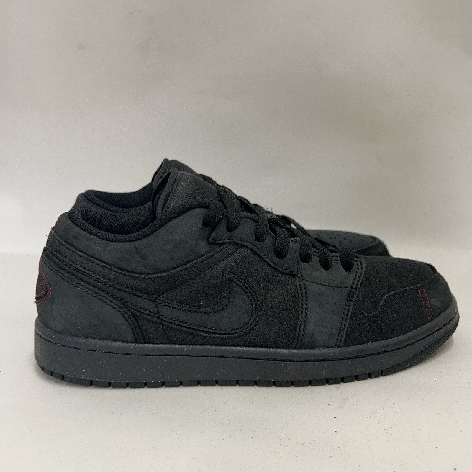 Jordan Brand Nike Air Jordan 1 Low SE Craft “Dark Smoke Grey” Size US 8.5 / EU 41-42 - 4 Thumbnail