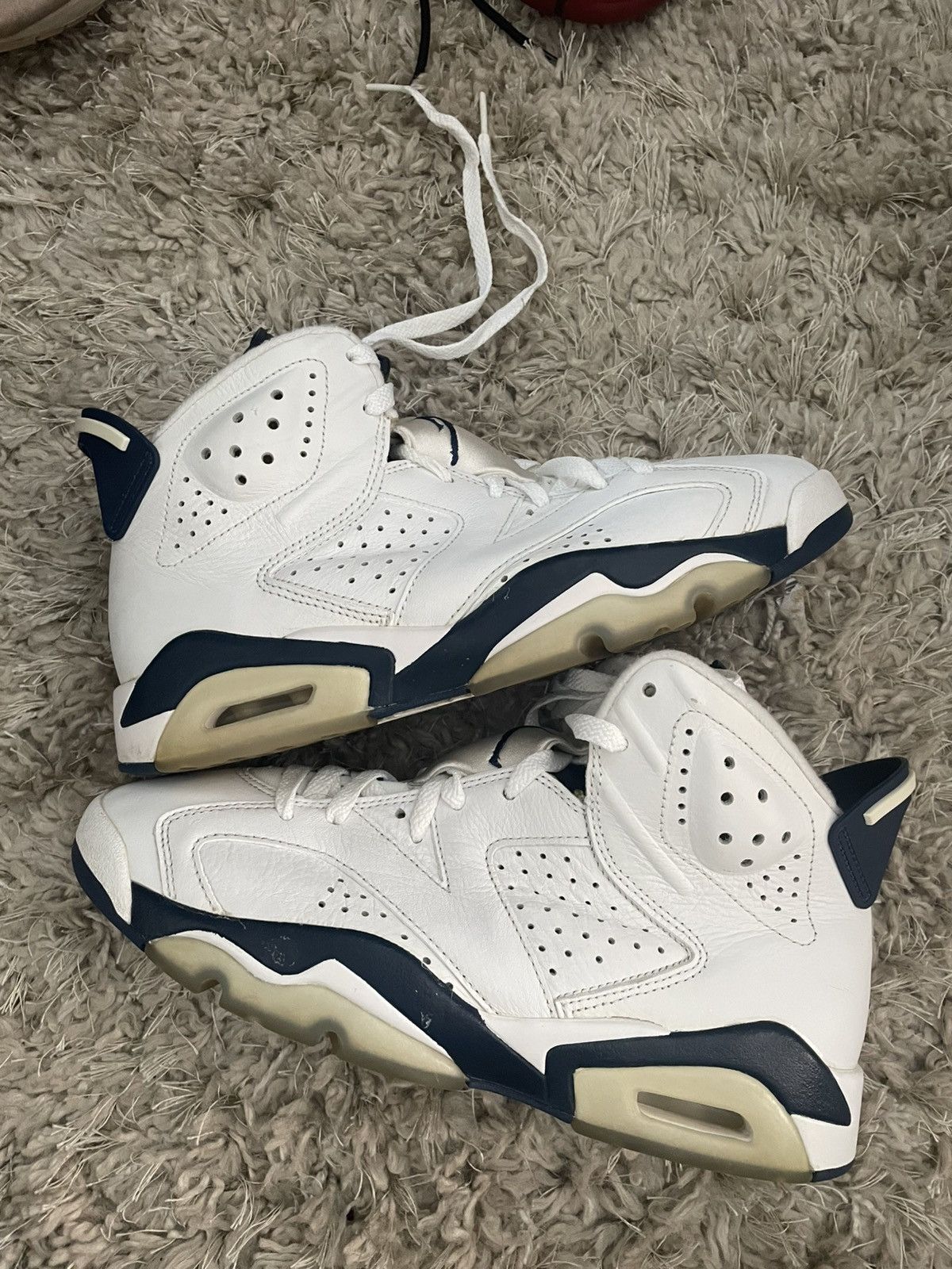 Jordan Brand Jordan 6 Midnight Navy 2022 Size US 7.5 / EU 40-41 - 2 Thumbnail