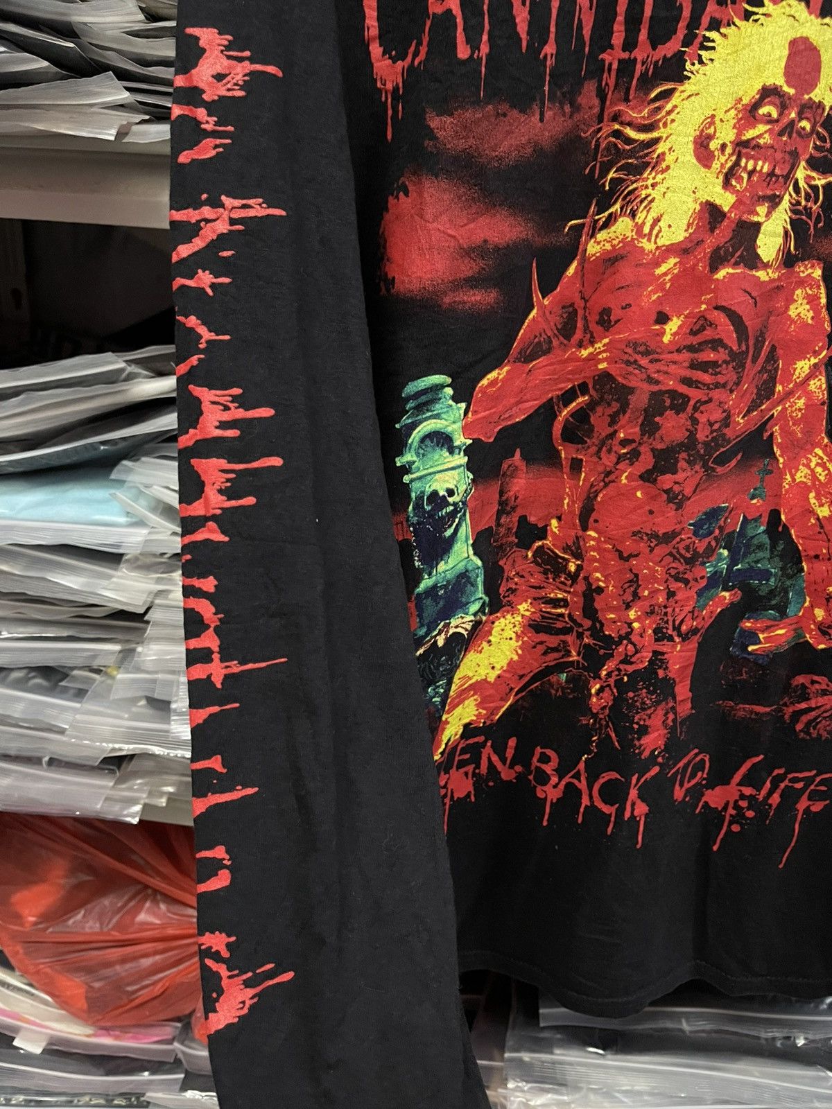 Band Tees Metal Band Cannibal Corpse " Eaten Back To Life "🔥🔥🔥 Size US XL / EU 56 / 4 - 4 Thumbnail