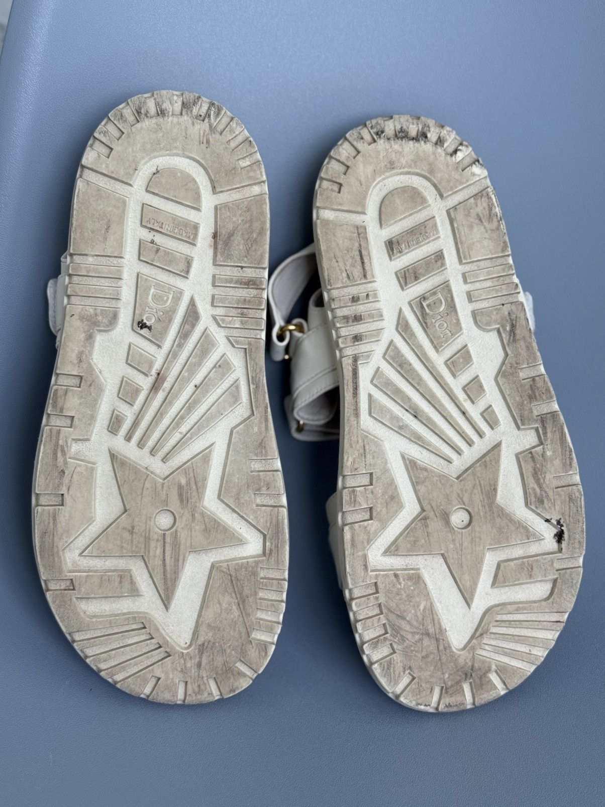 Dior Dior Dioract Sandal Ivory Lambskin Gold Logo Size US 9 / IT 39 - 14 Thumbnail
