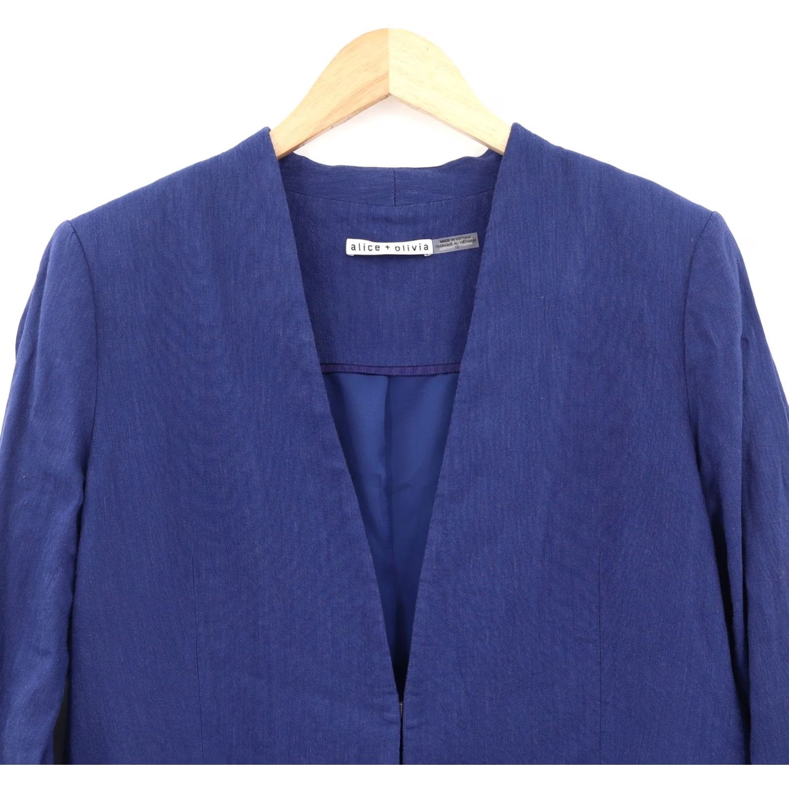 Alice + Olivia Alice & Olivia Blazer Linen Blend Azure Blue Sz 12 Women Jacket Coat Blazer Buttonless Hook & Eye Mid-Length Plain Lined Dry Clean Only Classic Fit Size XL / US 12-14 / IT 48-50 - 3 Thumbnail