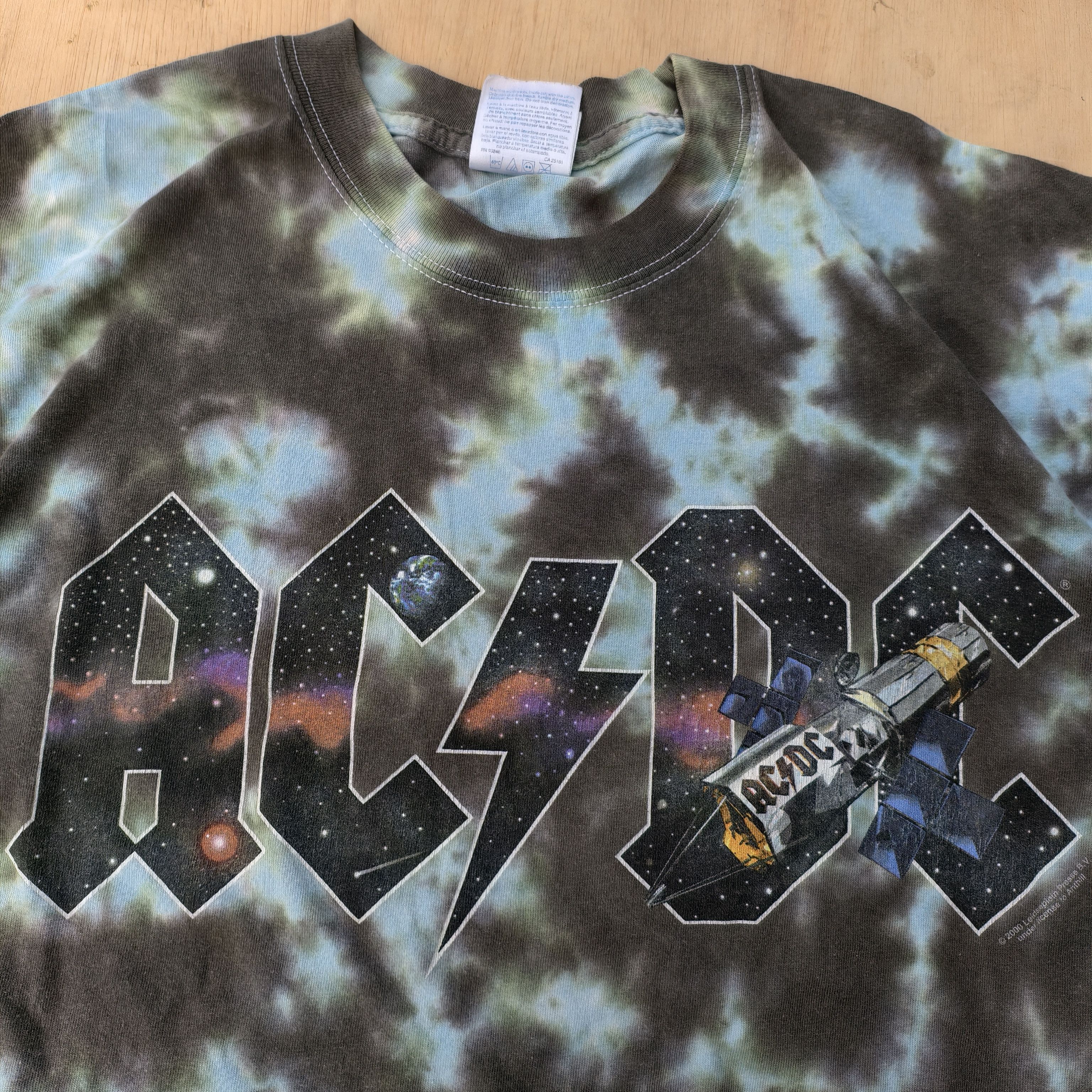 AC/DC AC/DC stiff upper lip world tour 00/01 Size US L / EU 52-54 / 3 - 4 Thumbnail