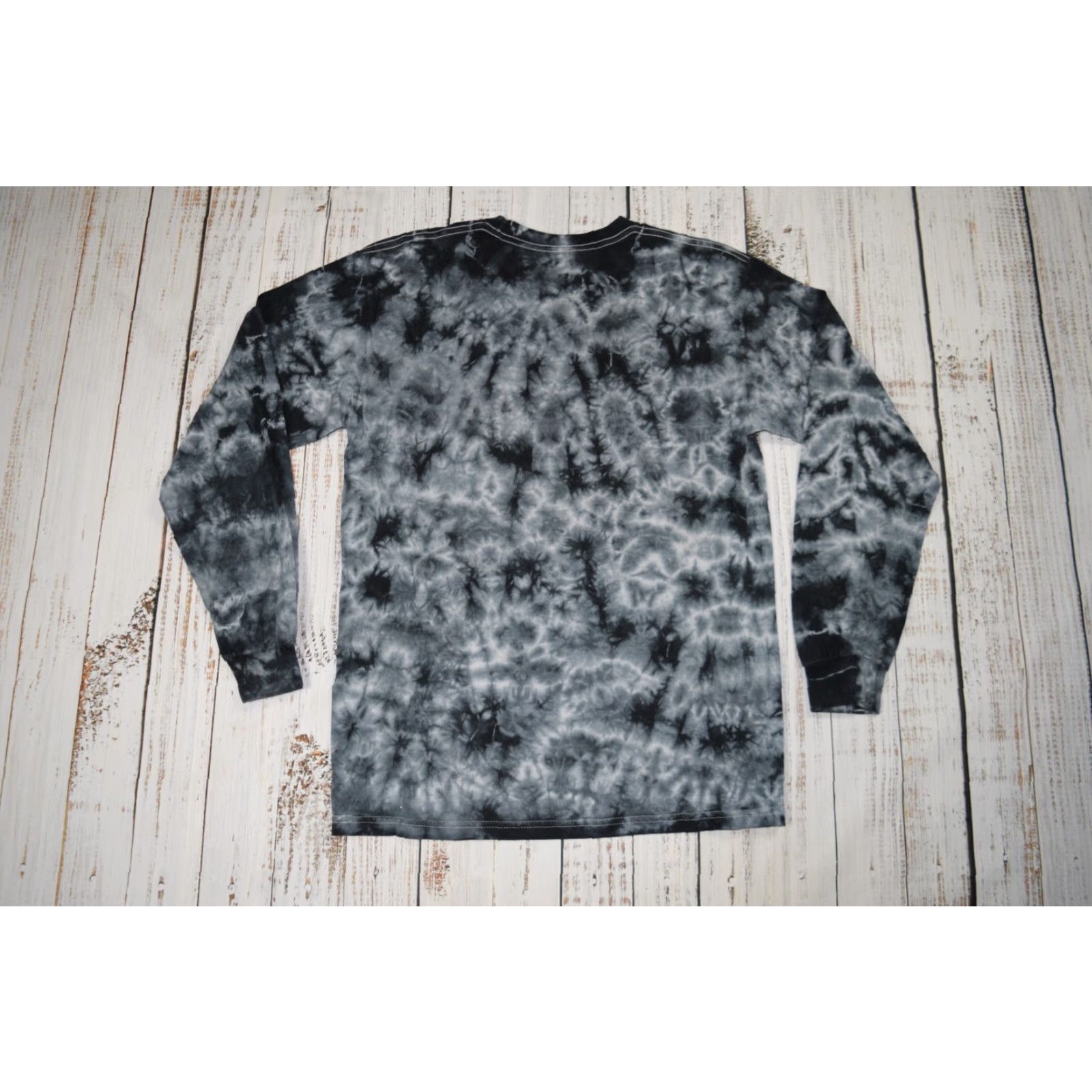 Nickelodeon NICKELODEON RUGRATS TIE DYE LONG SLEEVE SHIRT M WHITE BLACK GREY 90s CARTOON UNISEX Size US M / EU 48-50 / 2 - 4 Thumbnail