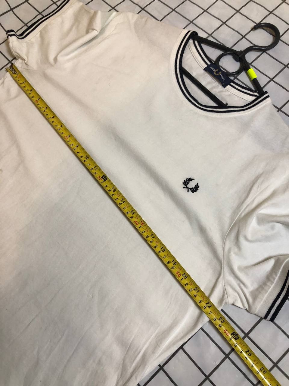 Fred Perry Men's T-shirts FRED PERRY Twin Tipped T-Shirt White Size US XL / EU 56 / 4 - 11 Thumbnail
