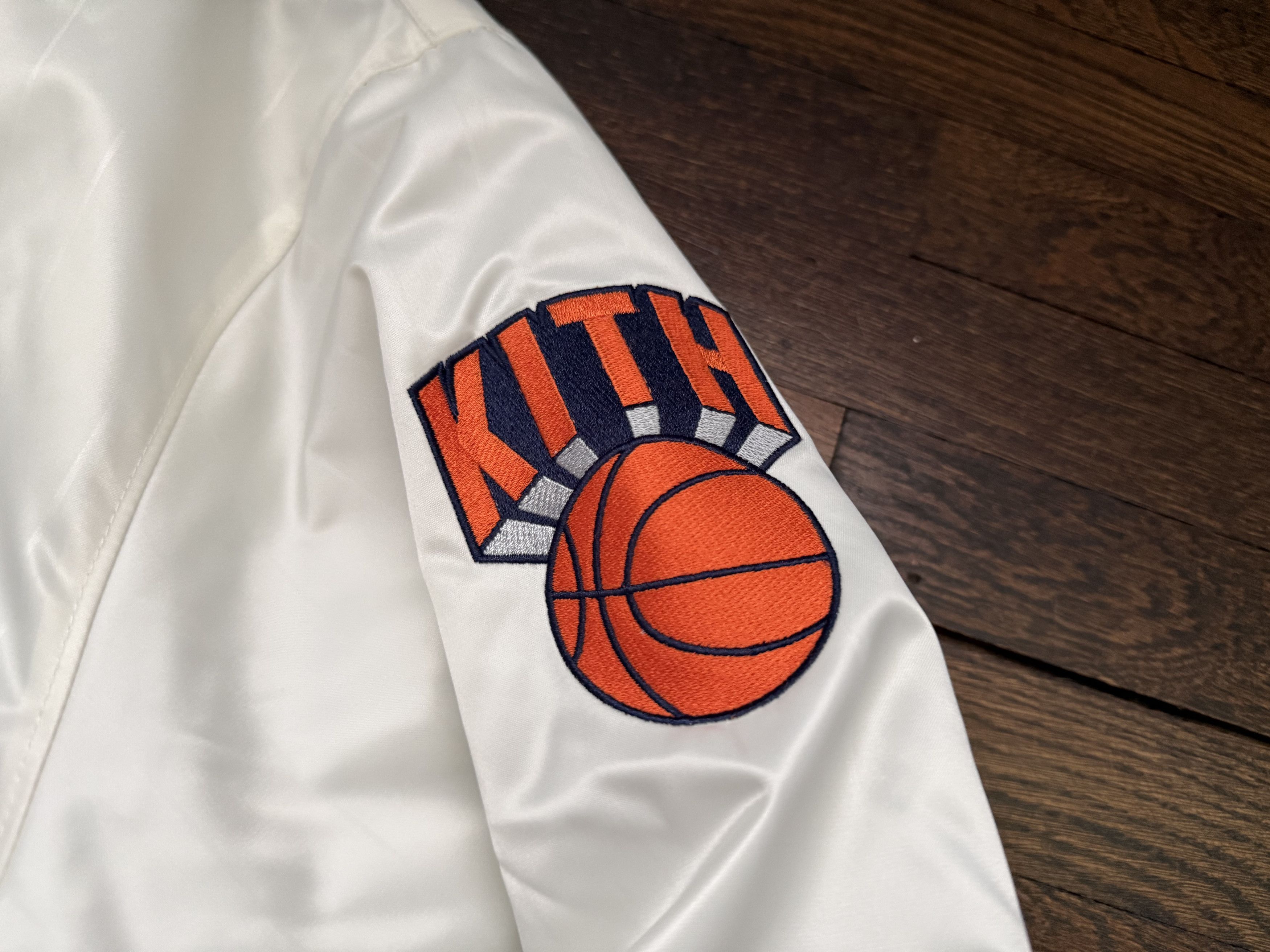 Kith Kith x New York Knicks Satin Bomber Jacket Large $498 Size US L / EU 52-54 / 3 - 5 Thumbnail