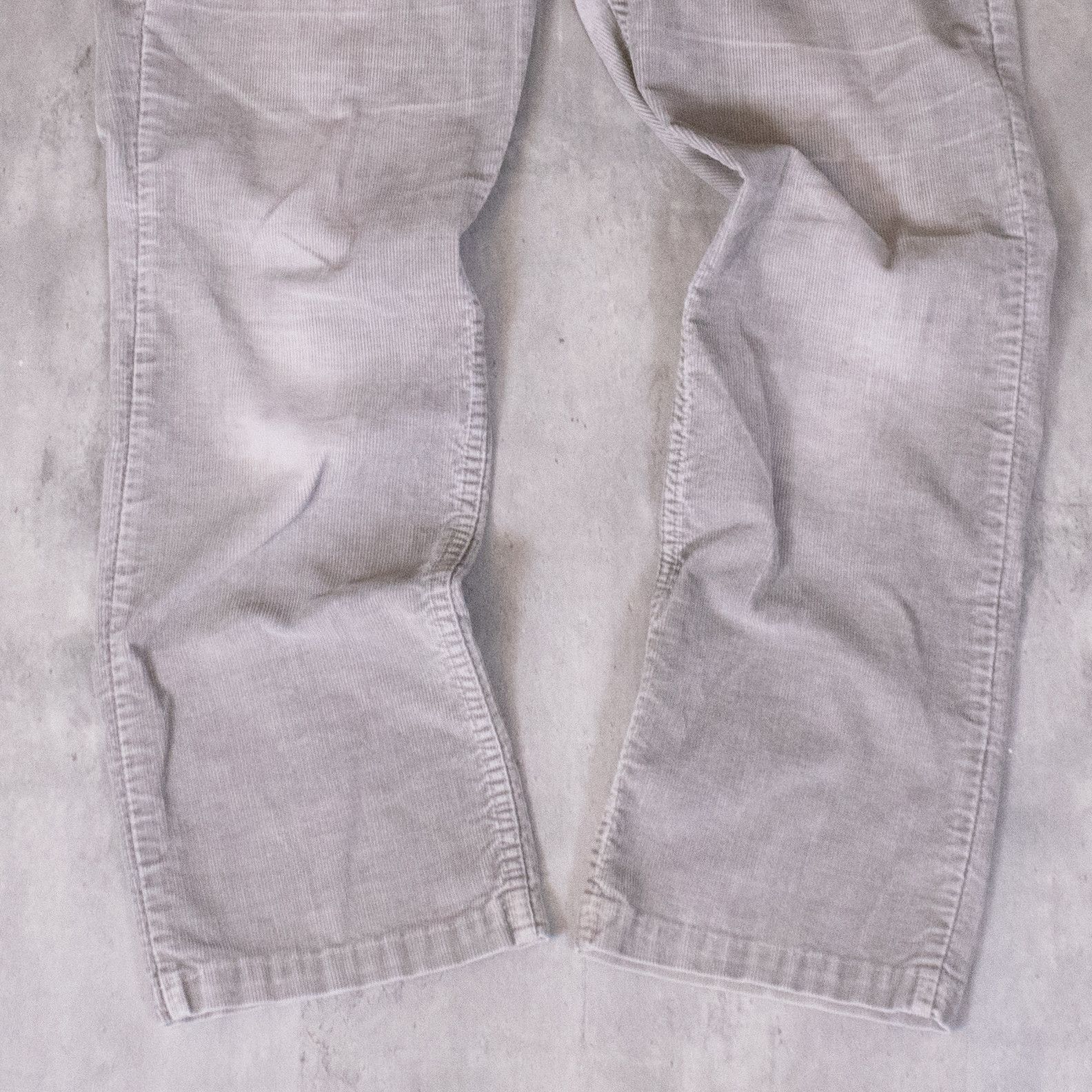 Levi's Vintage Clothing × Vintage Vintage 1990's Levis Baggy Fit Corduroy Grey Pant's Size US 34 / EU 50 - 5 Thumbnail