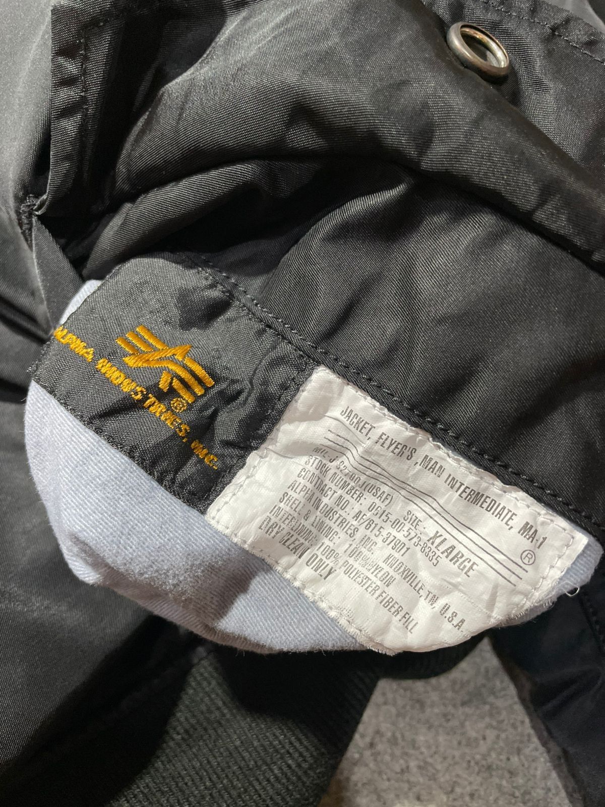 Alpha Industries JAKET BOMBER ALPHA INDUSTRIES MA-1 REVERSIBLE Size US XL / EU 56 / 4 - 5 Thumbnail