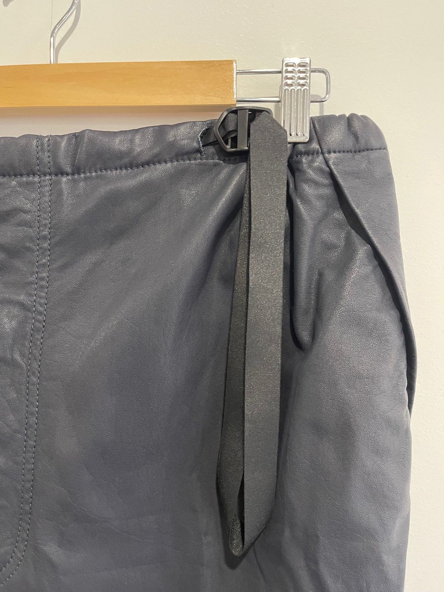 3.1 Phillip Lim 3.1 Phillip Lim Lamb Leather Shorts Size US 30 / EU 46 - 2 Thumbnail