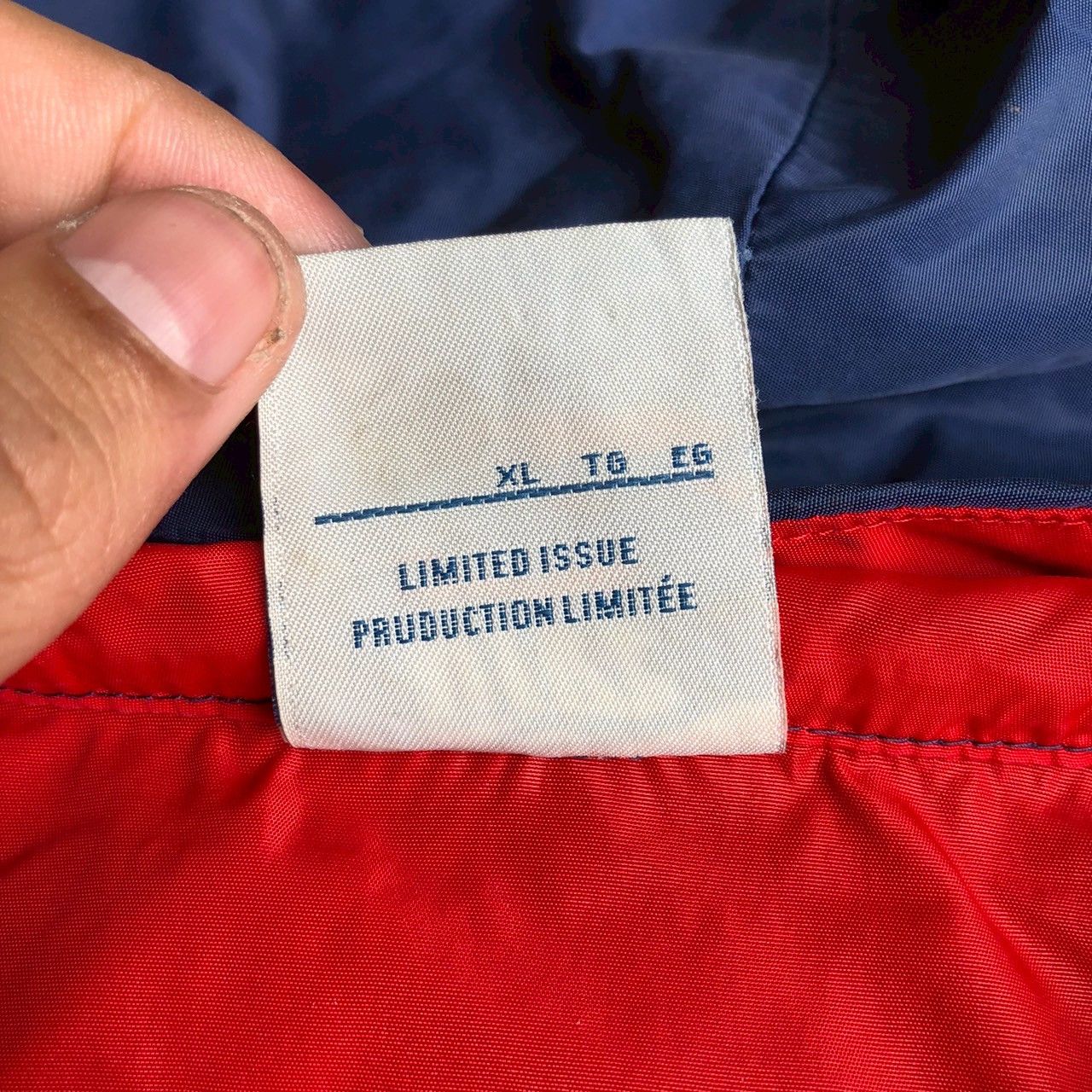 Nike Vintage Nike USA Olympic Team Windbreaker Jacket Size US XL / EU 56 / 4 - 8 Thumbnail