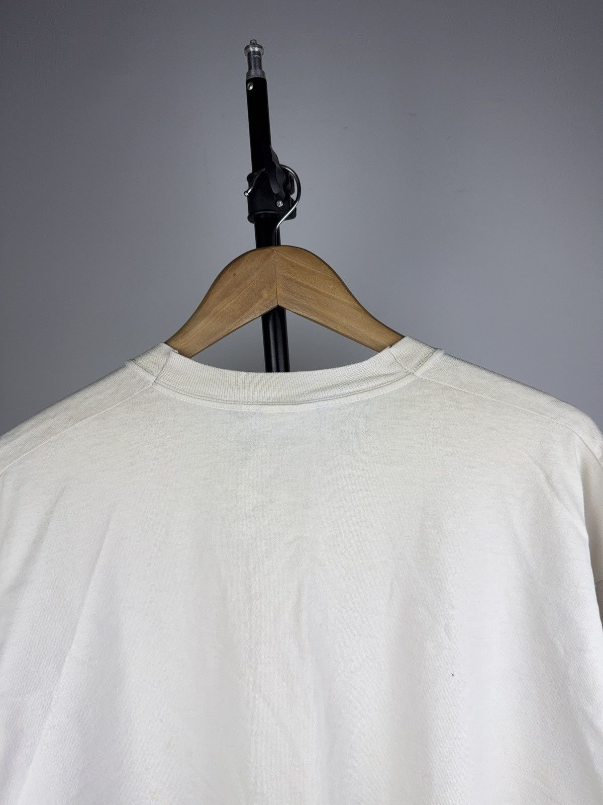 Vintage Vintage 90s Final Fantasy VIII FF8 T Shirt White Size XL Size US XL / EU 56 / 4 - 15 Thumbnail