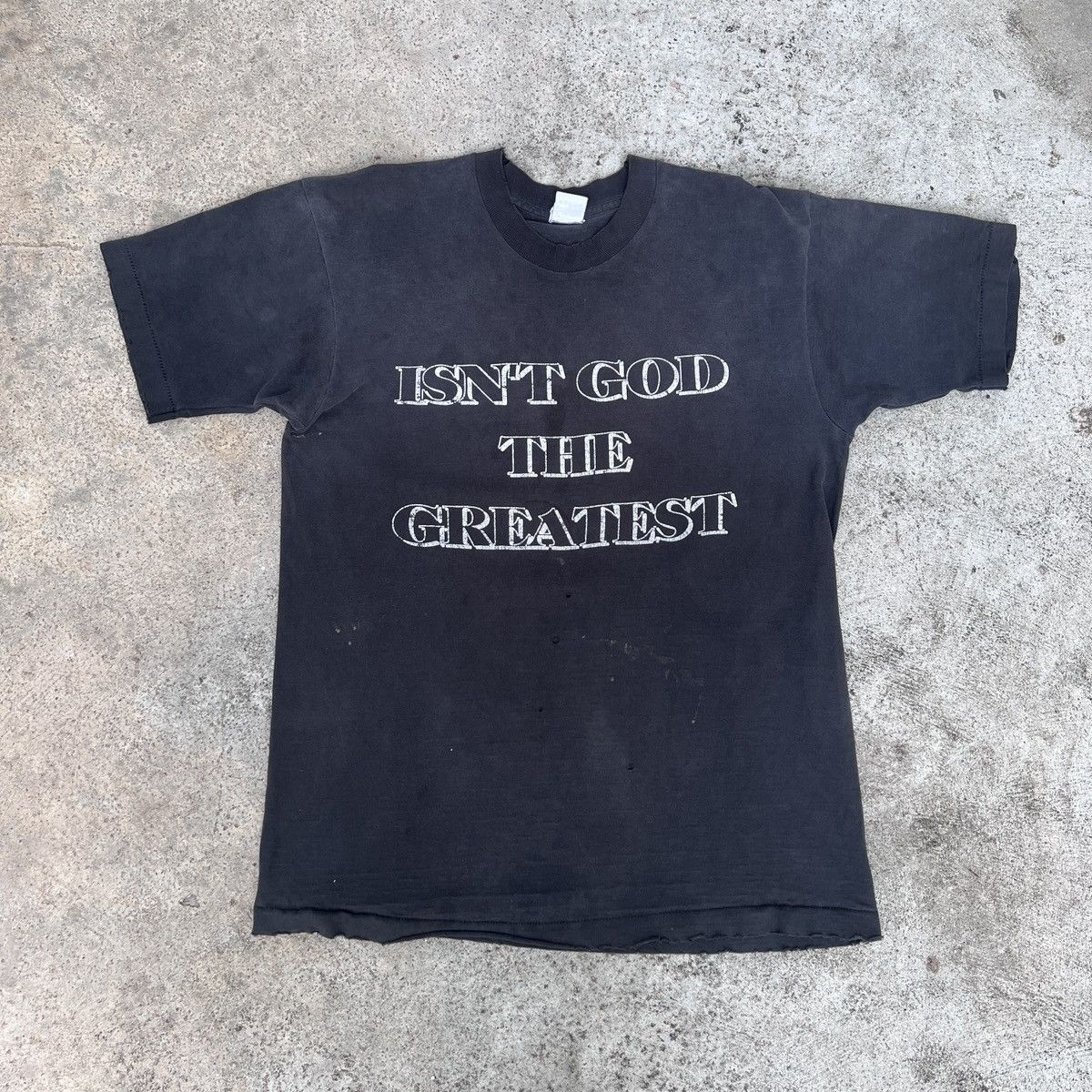 Vintage Vintage 90s ISN'T GOD THE GREATEST JESUS Tee Thrashed Faded Size US L / EU 52-54 / 3 - 8 Thumbnail