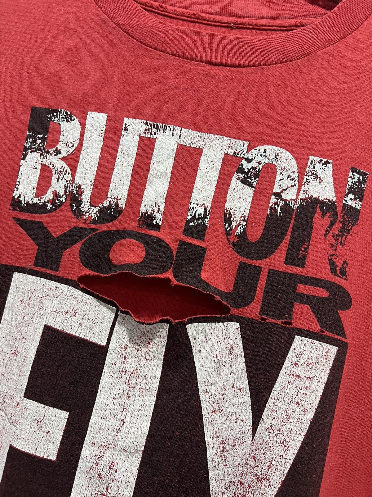 Levi's × Vintage Vintage 1991’ Levis ‘Button Your Fly’ Distressed Tshirt Size US XL / EU 56 / 4 - 3 Thumbnail