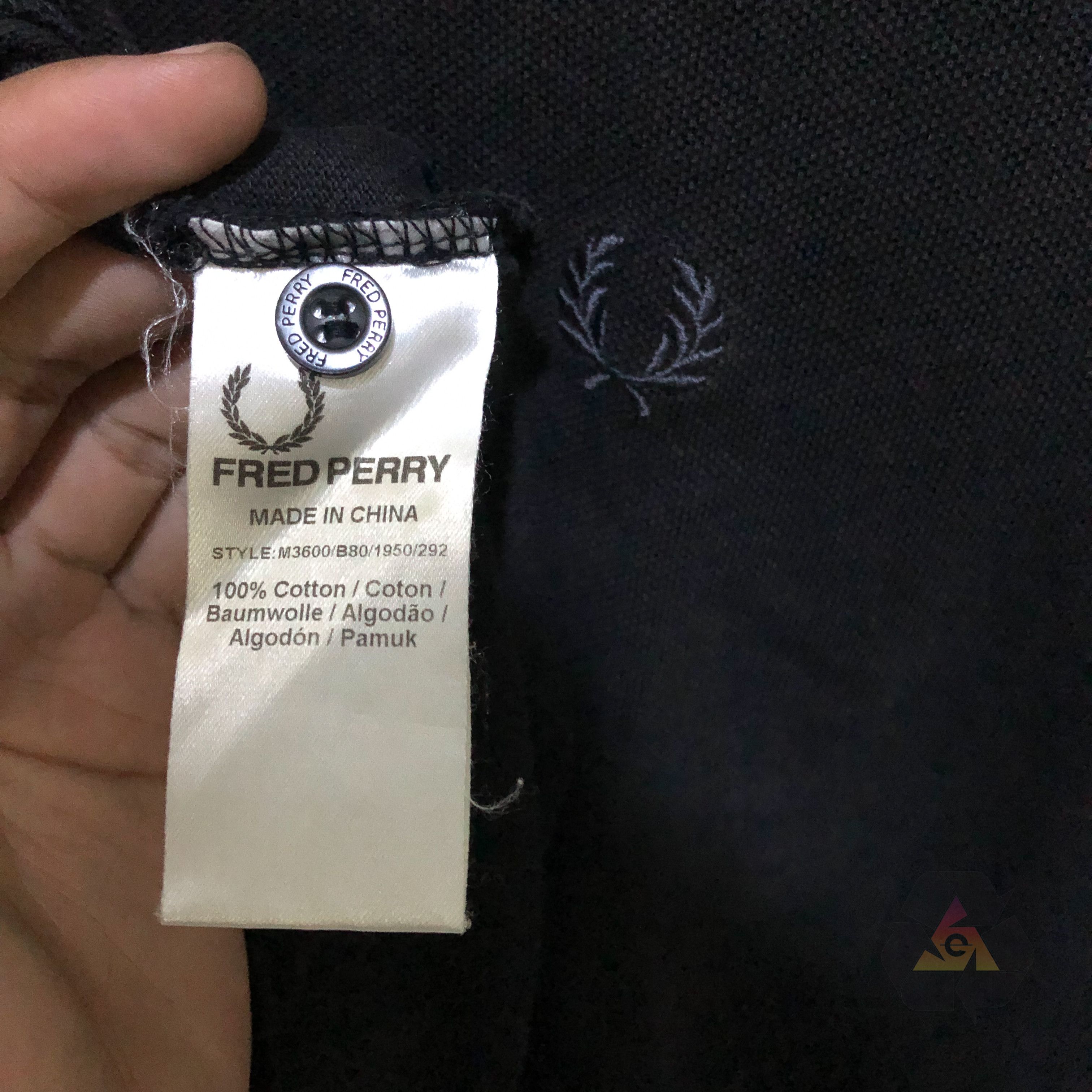 Fred Perry × Vintage Fred Perry Polo Shirt Black On Black Y2K Size US M / EU 48-50 / 2 - 7 Thumbnail
