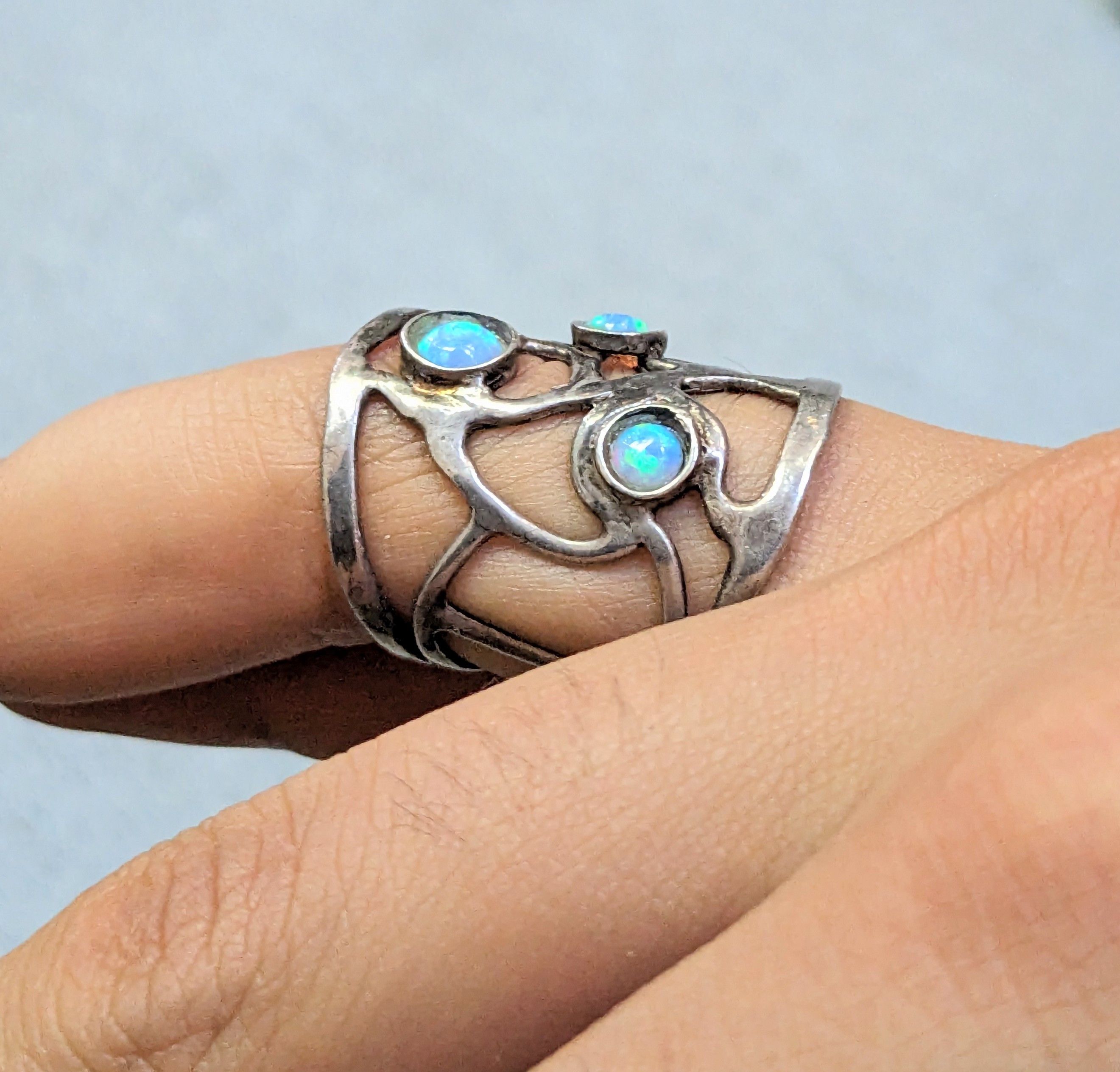 Jewelry Vintage Sterling Silver Ring Blue Opal Size 8 Modern Size ONE SIZE - 10 Thumbnail