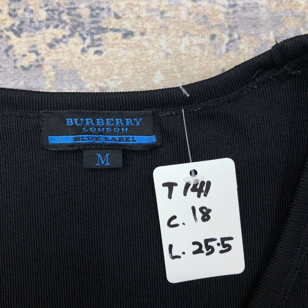 Burberry T141 BURBERRY BLUE LABEL SHIRT Size US M / EU 48-50 / 2 - 5 Thumbnail