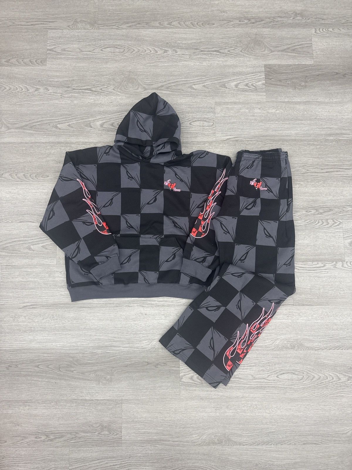 Matty Boy Matty Boy ATL Exclusive Flame Set Size US M / EU 48-50 / 2 - 1 Thumbnail
