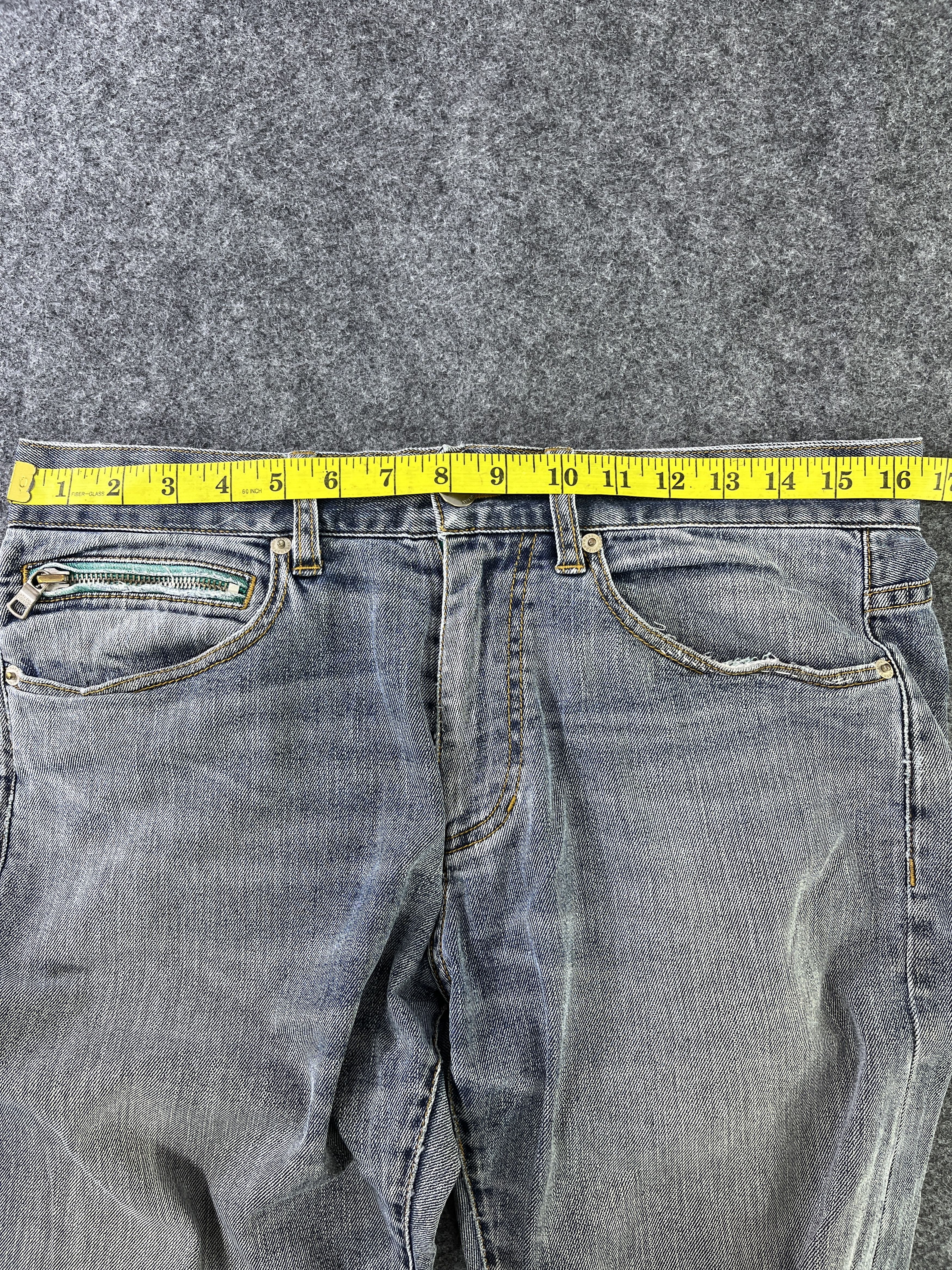 Armani Exchange Armani Exchange Faded Wash Jeans - J949 Size US 33 - 16 Thumbnail