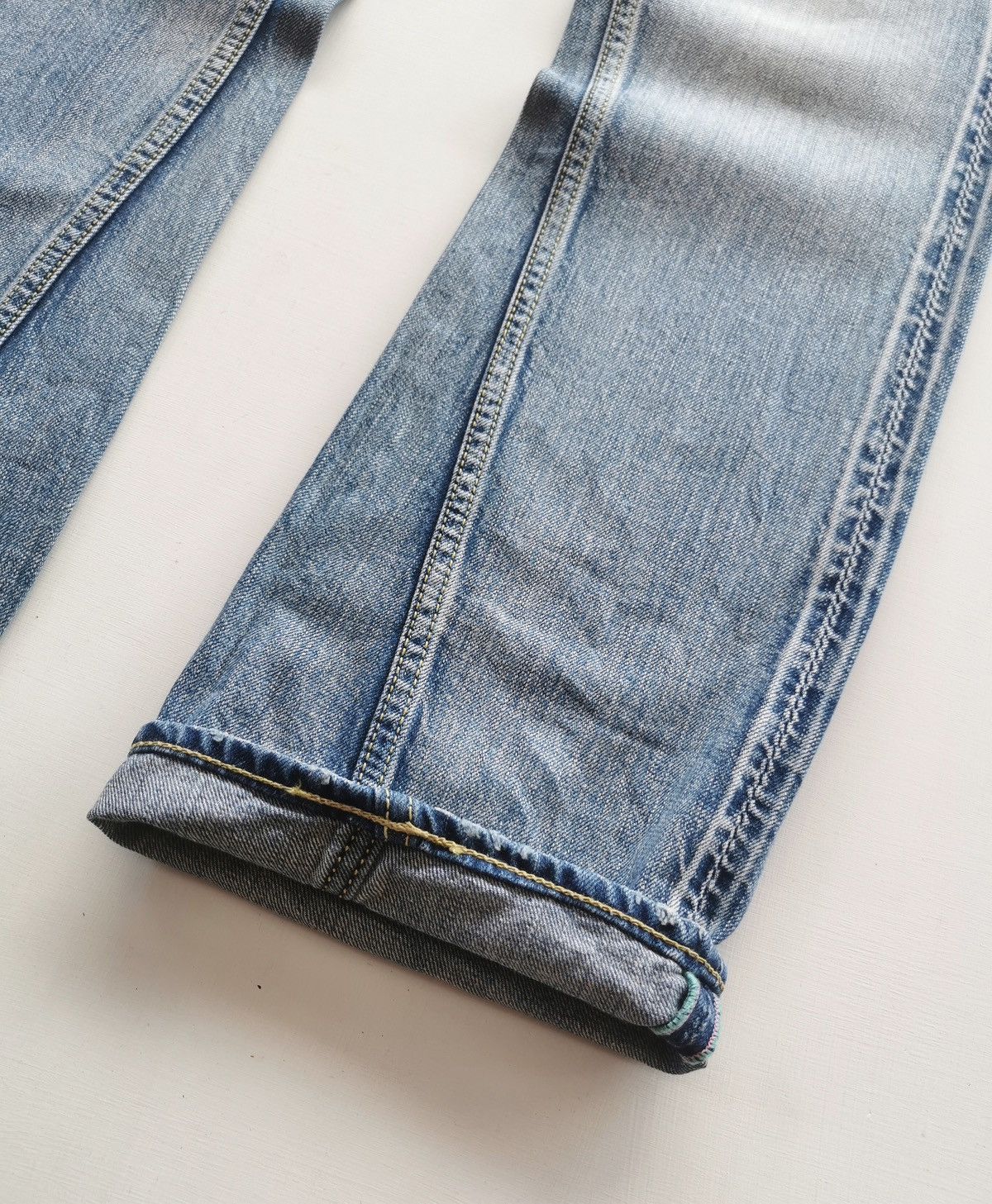 Japanese Brand Rodeo Crowns Japan Twist Leg Distressed Jeans Size US 31 - 4 Thumbnail