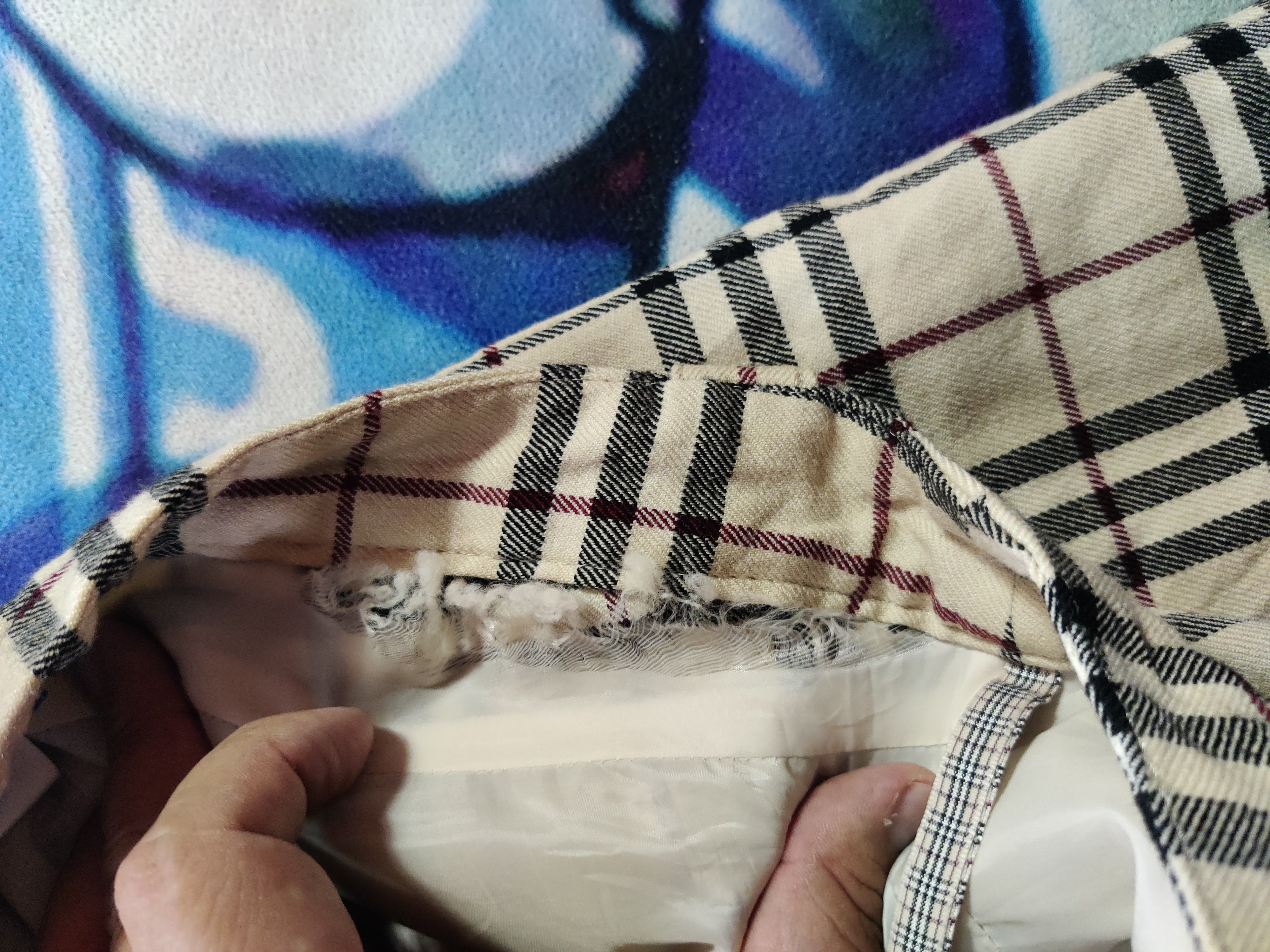 Other Vintage Distressed Burberry London Nova Check Wool Pants Size 28" / US 6 / IT 42 - 7 Thumbnail