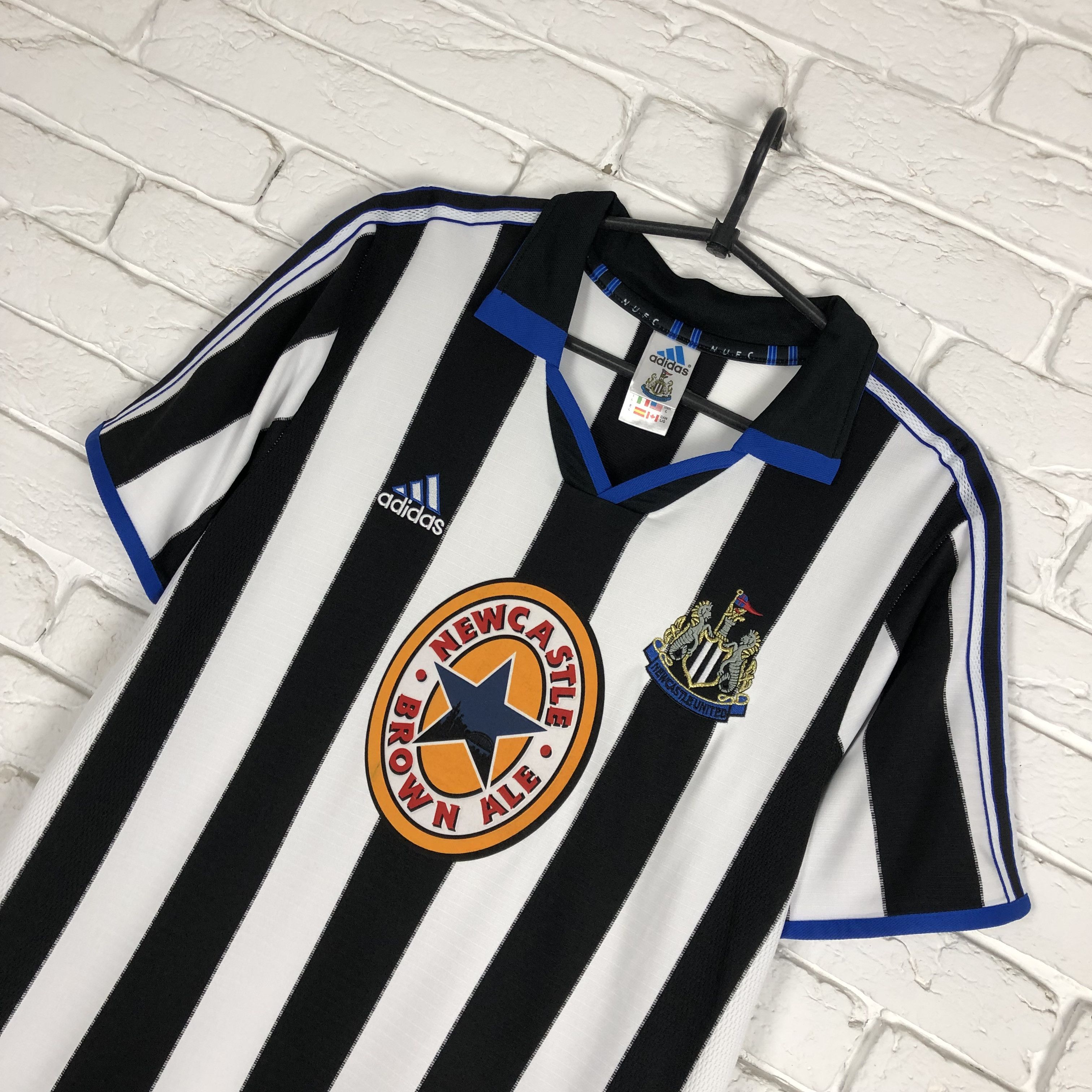 Adidas Retro copy Newcastle United Adidas 1999 2000 home jersey Size US M / EU 48-50 / 2 - 2 Thumbnail