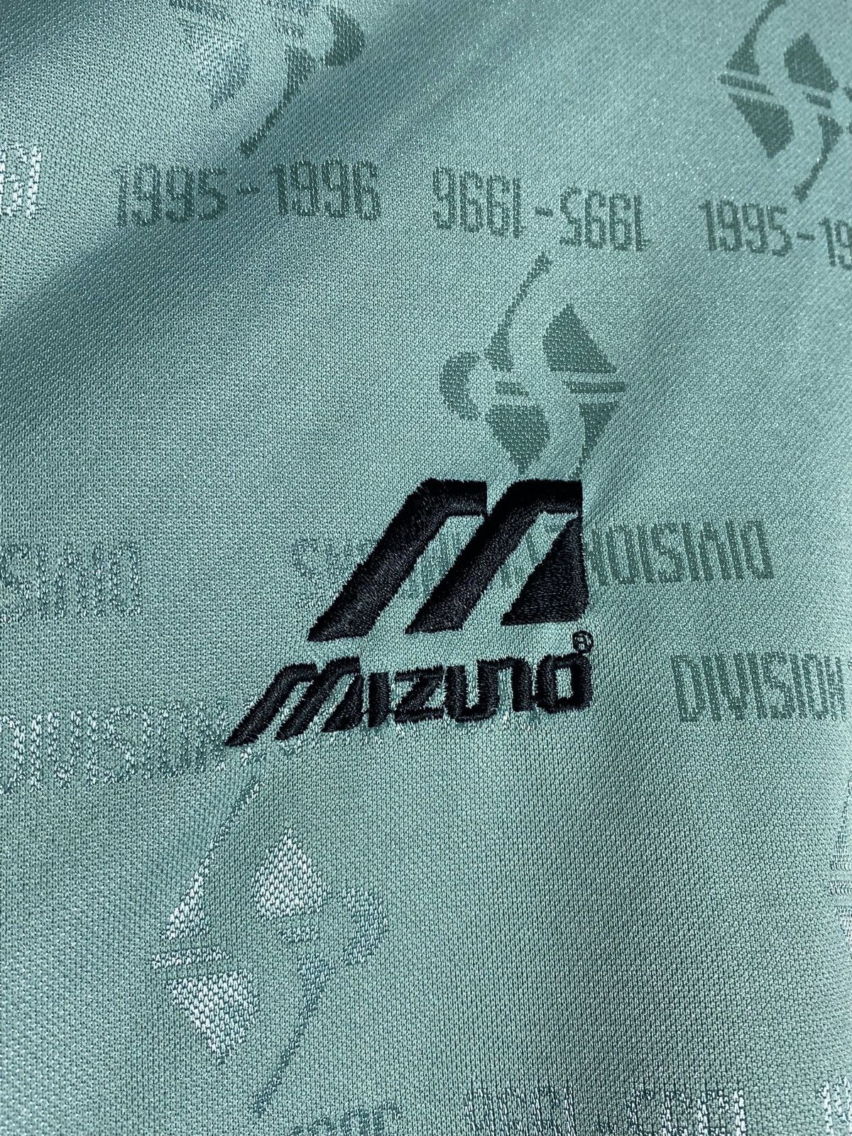 Vintage Vintage Mizuno Swindon Town 1996/97 Third Football Shirt Size US XL / EU 56 / 4 - 4 Thumbnail