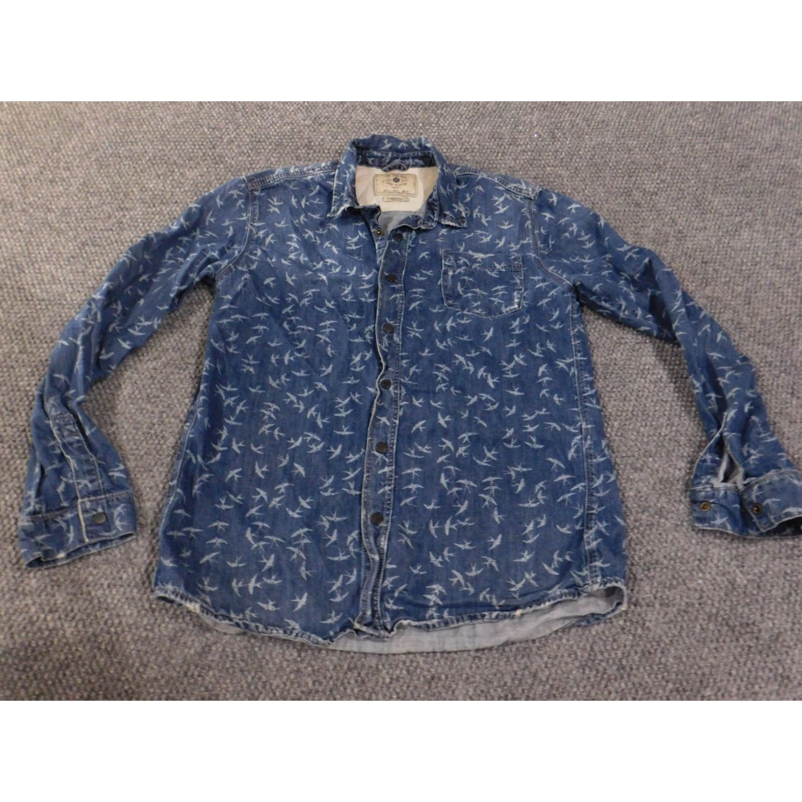 Zara Zara Shirt Denim Blue Slim Fit Long Sleeve Cotton Birds Print Button-Up Collared Button-Down Regular Size L Mens Size US L / EU 52-54 / 3 - 4 Thumbnail