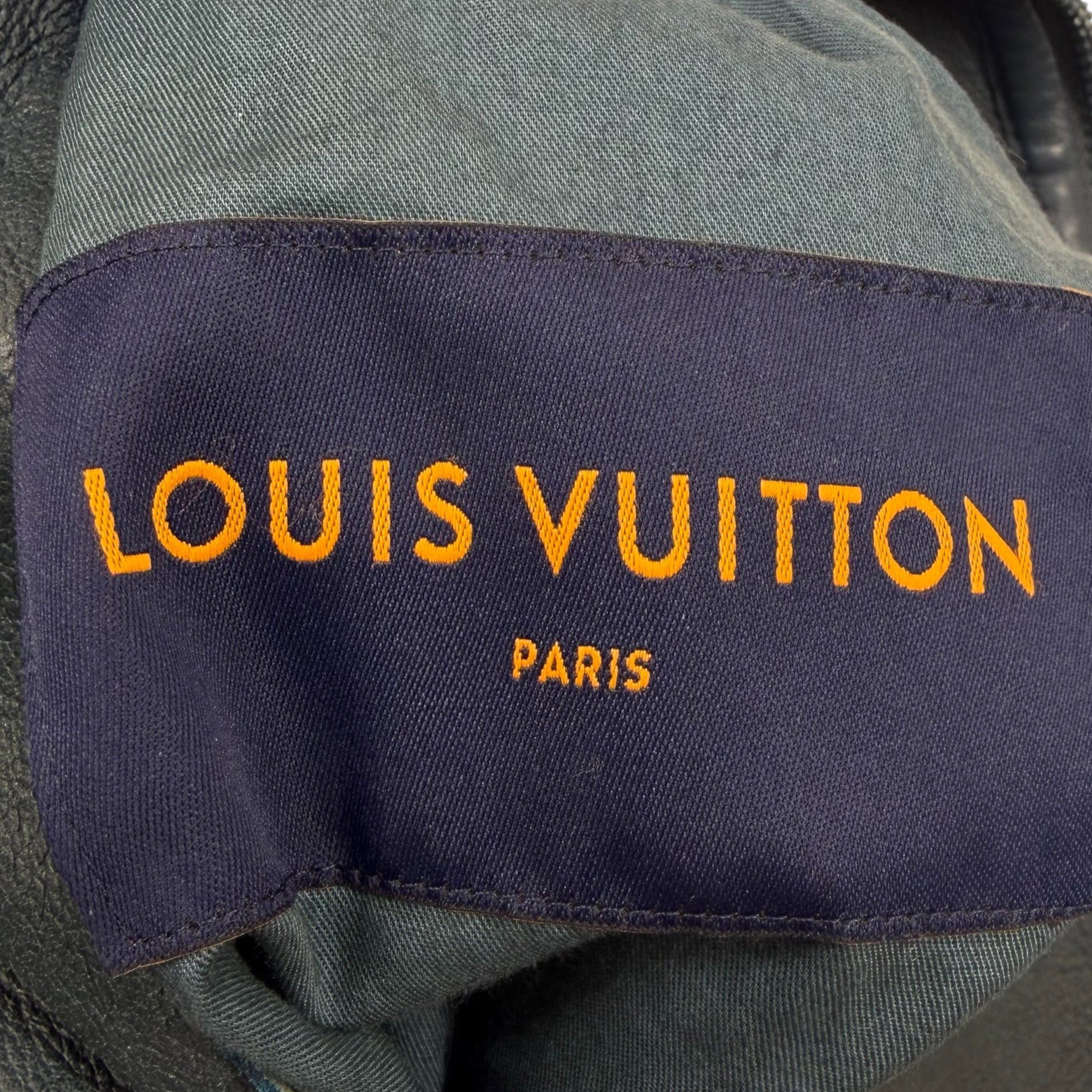 Louis Vuitton Louis Vuitton Reversible Shearling Gilet 46 (S) Size US S / EU 44-46 / 1 - 9 Thumbnail