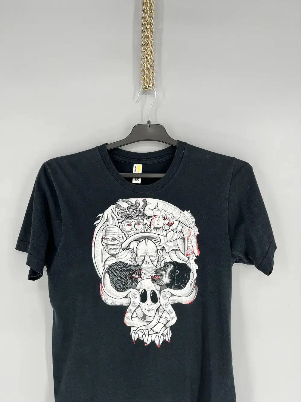 Band Tees Skulls Vintage Y2K Rock Metal Size S Black Humor Logo Size US S / EU 44-46 / 1 - 6 Thumbnail