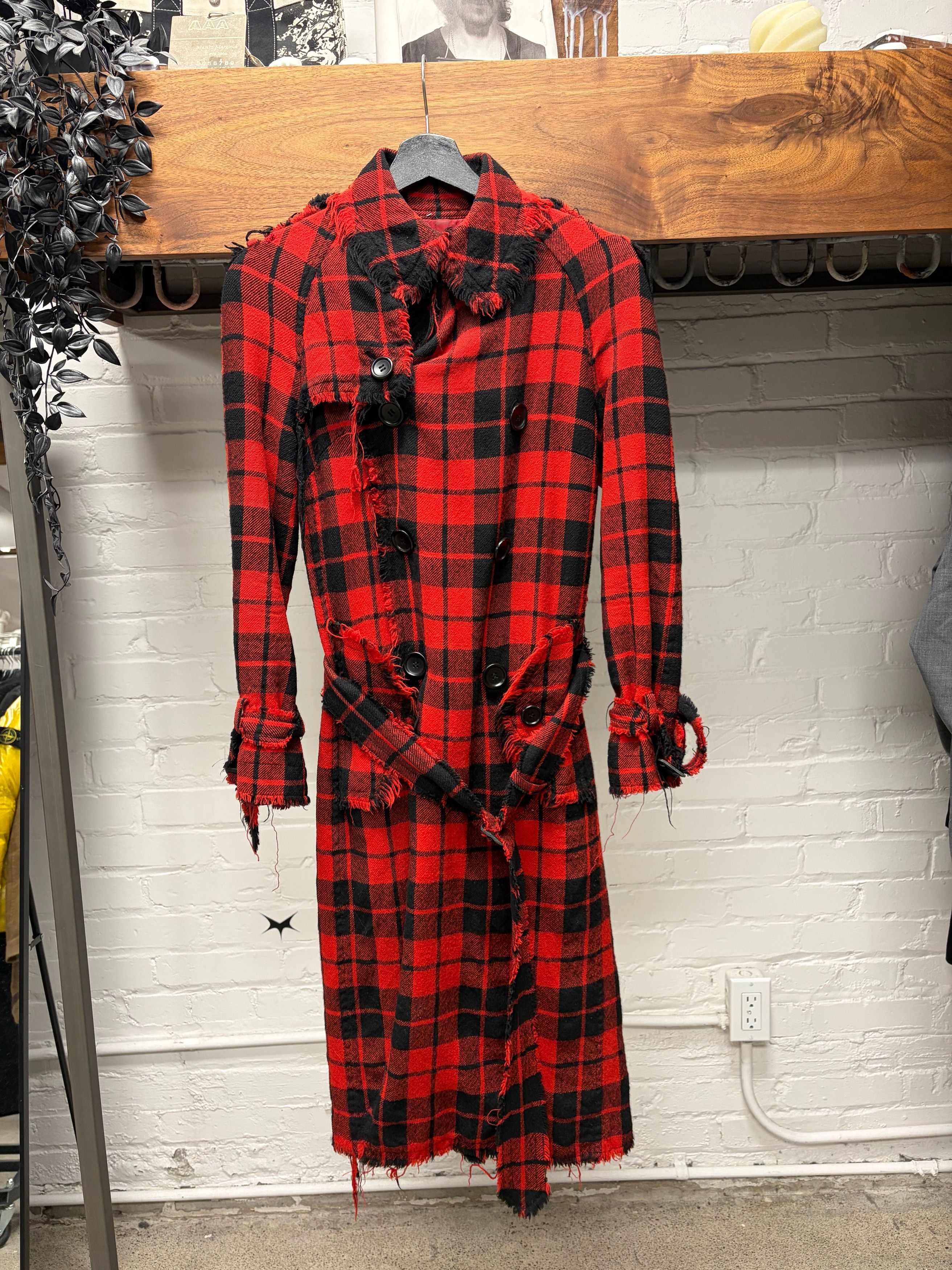 Junya Watanabe AW2002 Junya Watanabe Plaid Distressed Wool Trench Coat Size US S / EU 44-46 / 1 - 1 Thumbnail