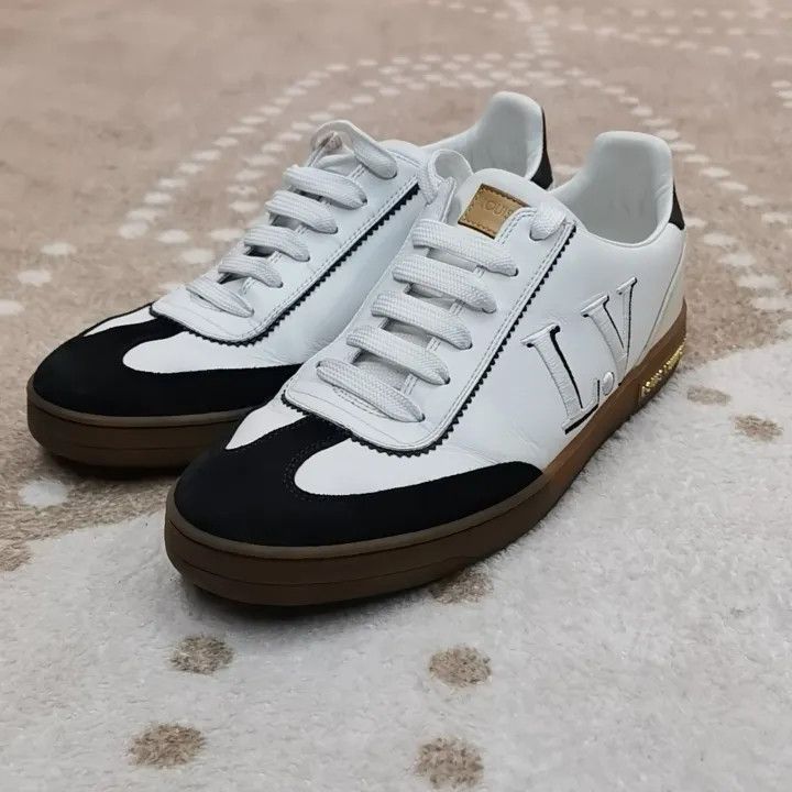 Louis Vuitton Frontrow Women's Low-Top Sneakers -2508