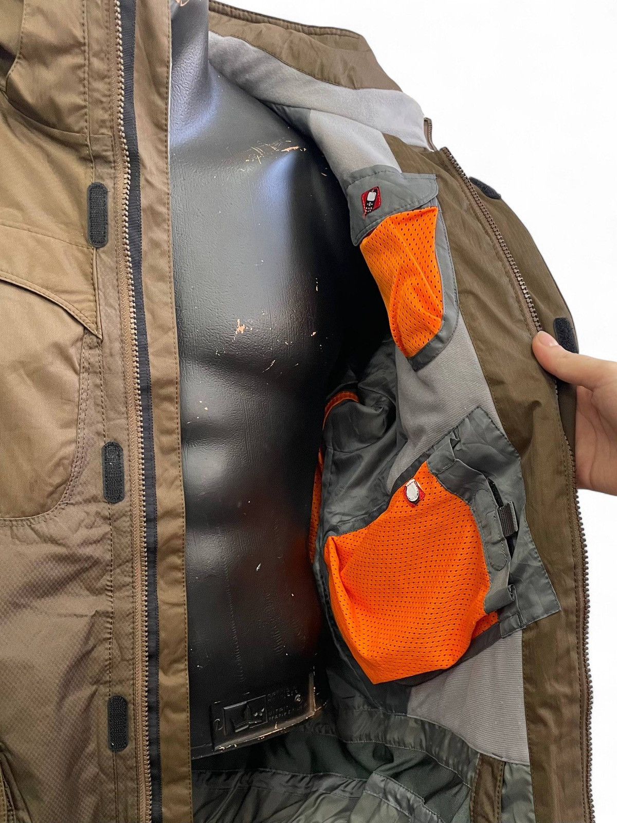 Salomon Salomon brown ski parka technical winter jacket Y2K style Size US L / EU 52-54 / 3 - 8 Thumbnail
