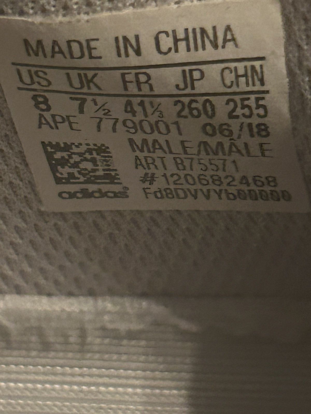 Adidas Yeezy Boost 700 wave runner Size US 8 / EU 41 - 10 Thumbnail