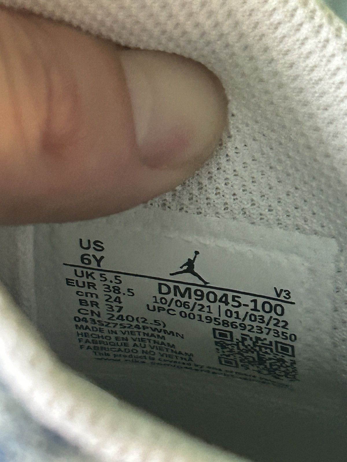 Jordan Brand Nike Air Jordan 6 Washed Denim 2022 Size US 6 / EU 39 - 8 Thumbnail