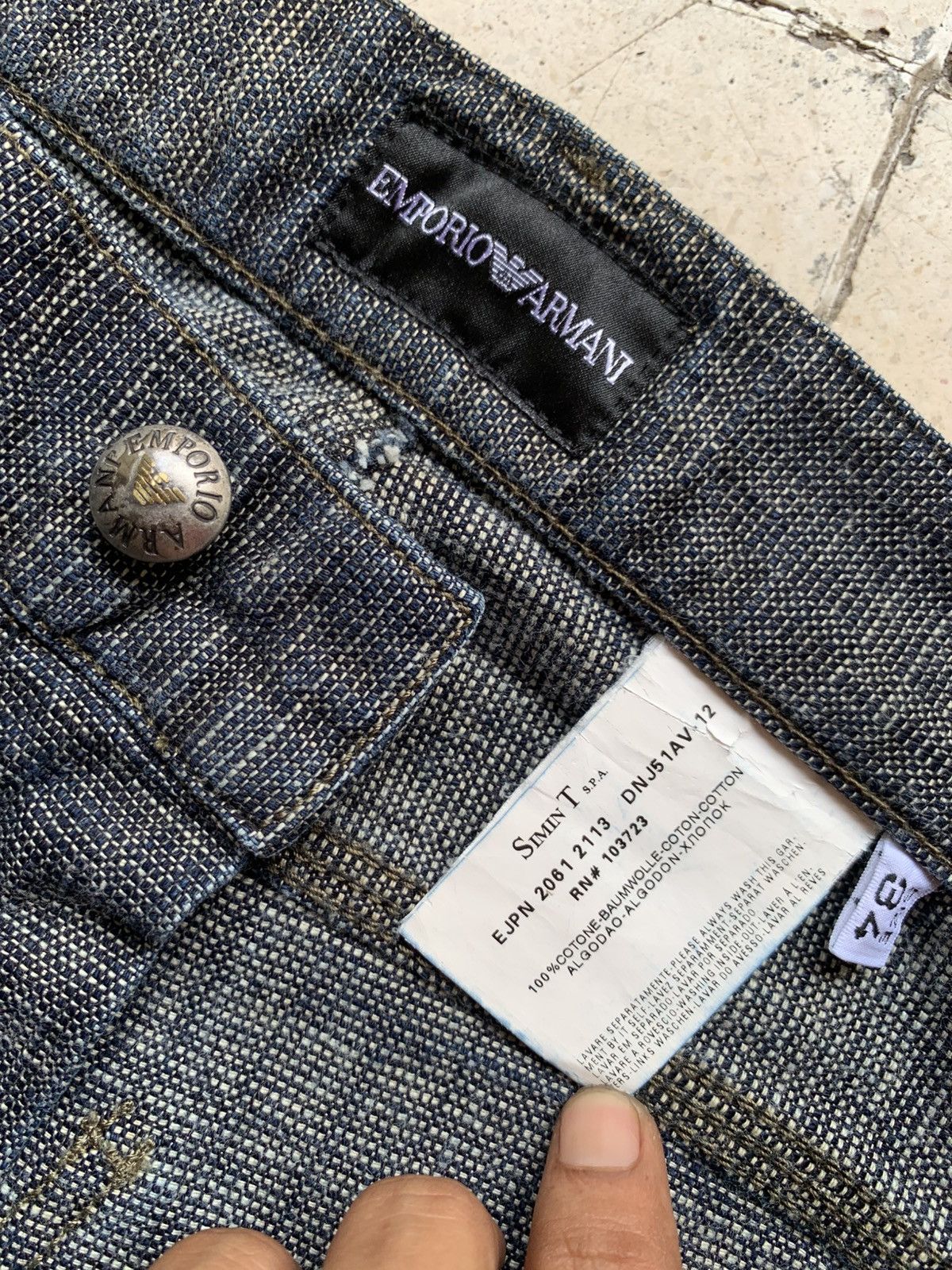 Emporio Armani Vintage Emporio Armani jeans Size US 34 / EU 50 - 8 Thumbnail