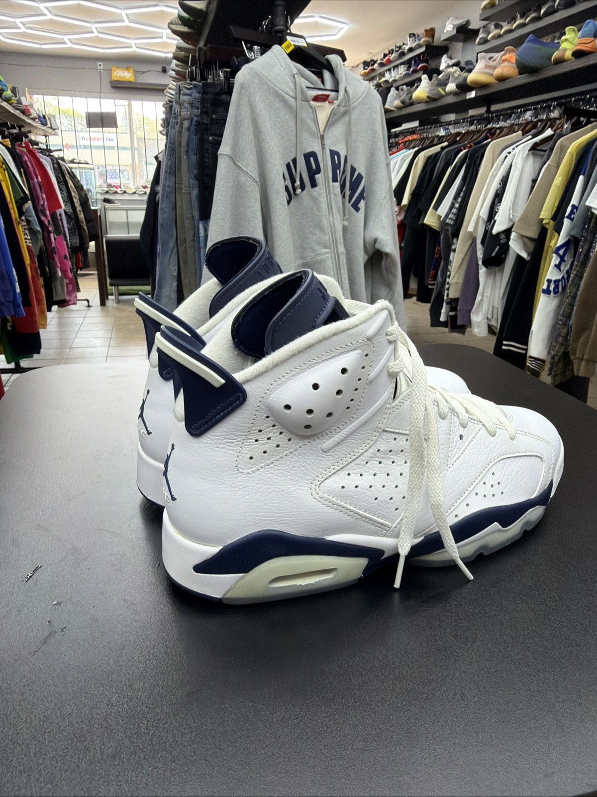 Jordan Brand Air Jordan 6 Retro White/Midnight Navy Men's Size 10 Size US 10 / EU 43 - 9 Thumbnail