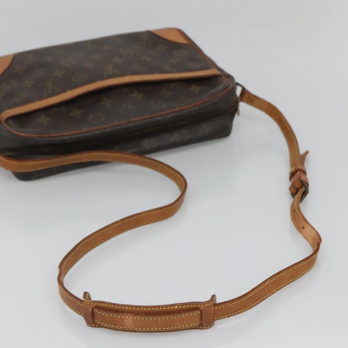 Louis Vuitton LOUIS VUITTON Monogram Trocadero 27 Shoulder Bag M51274 Size ONE SIZE - 8 Thumbnail