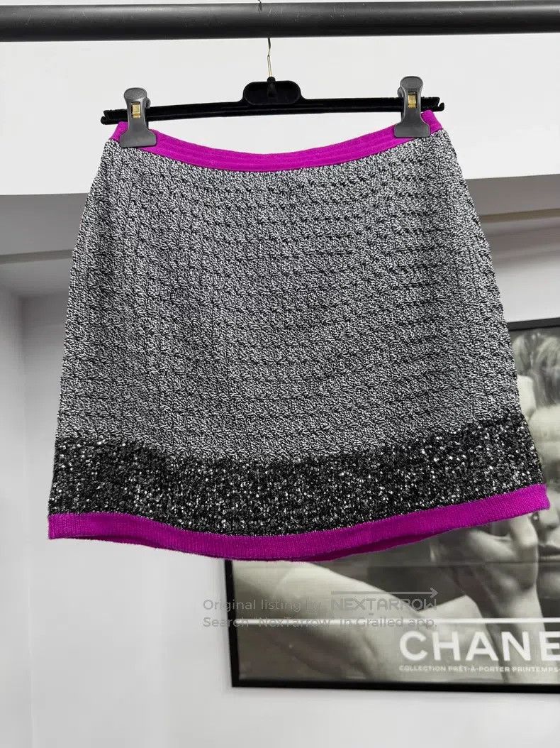 Chanel Chanel Gray and pink colour-matched sequin skirt Size 25" / US 0 / IT 36 - 3 Thumbnail