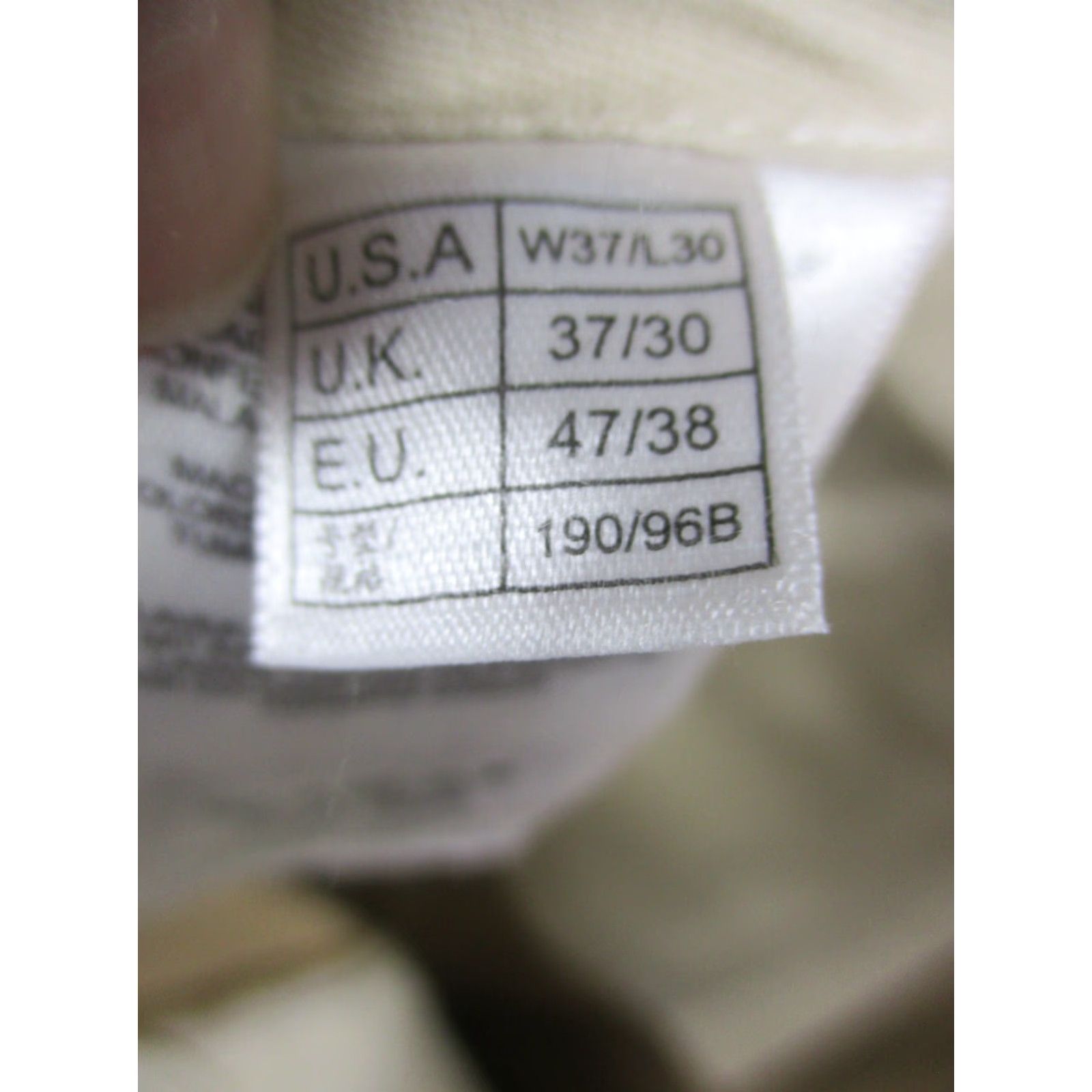 Brooks Brothers Brooks Brothers Hudson Dress Pants 37x30 Beige Cuffed Pleated Flat Front Mens Pants Size US 37 - 7 Thumbnail