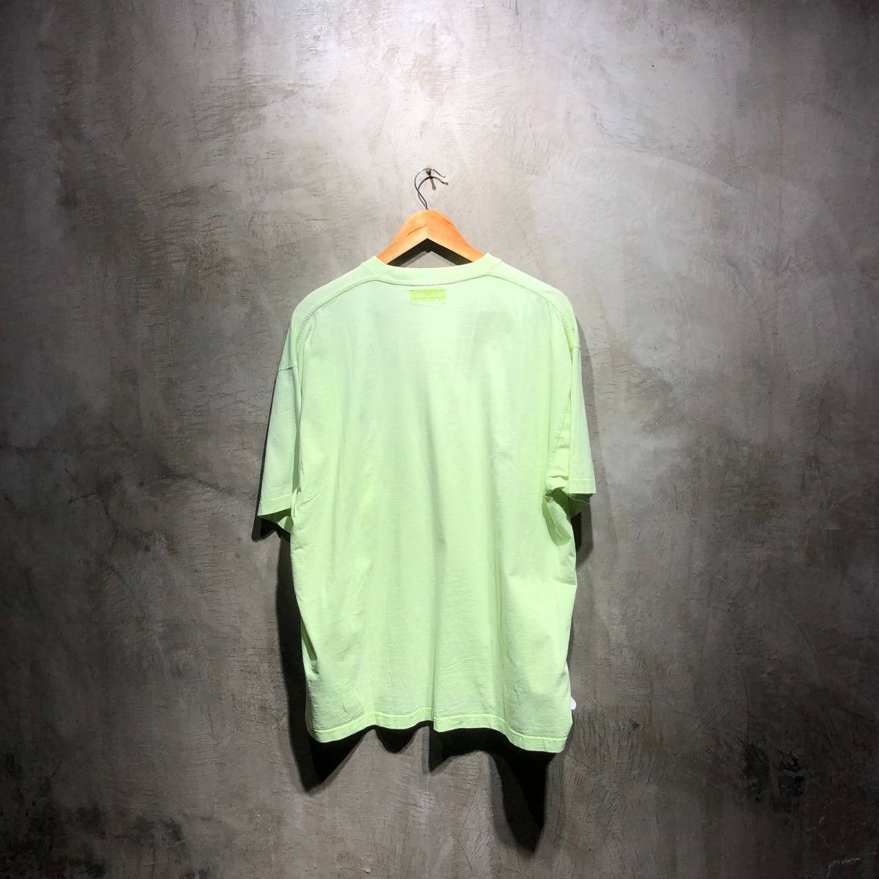 Vetements Vetements Logo Label tee Size US XL / EU 56 / 4 - 6 Thumbnail