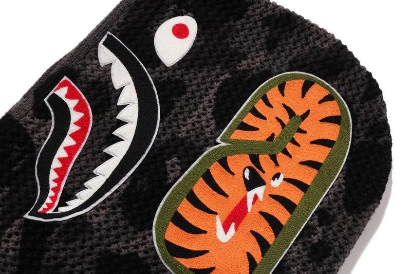 Bape Bape Shark Hoodie Size ONE SIZE - 5 Thumbnail