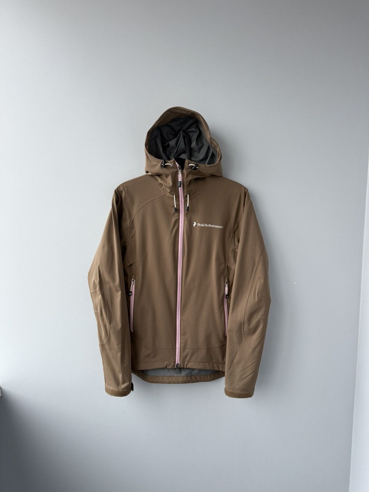 Peak Performance Peak Performance Waterproof Women’s Jacket Size S / US 4 / IT 40 - 1 Thumbnail
