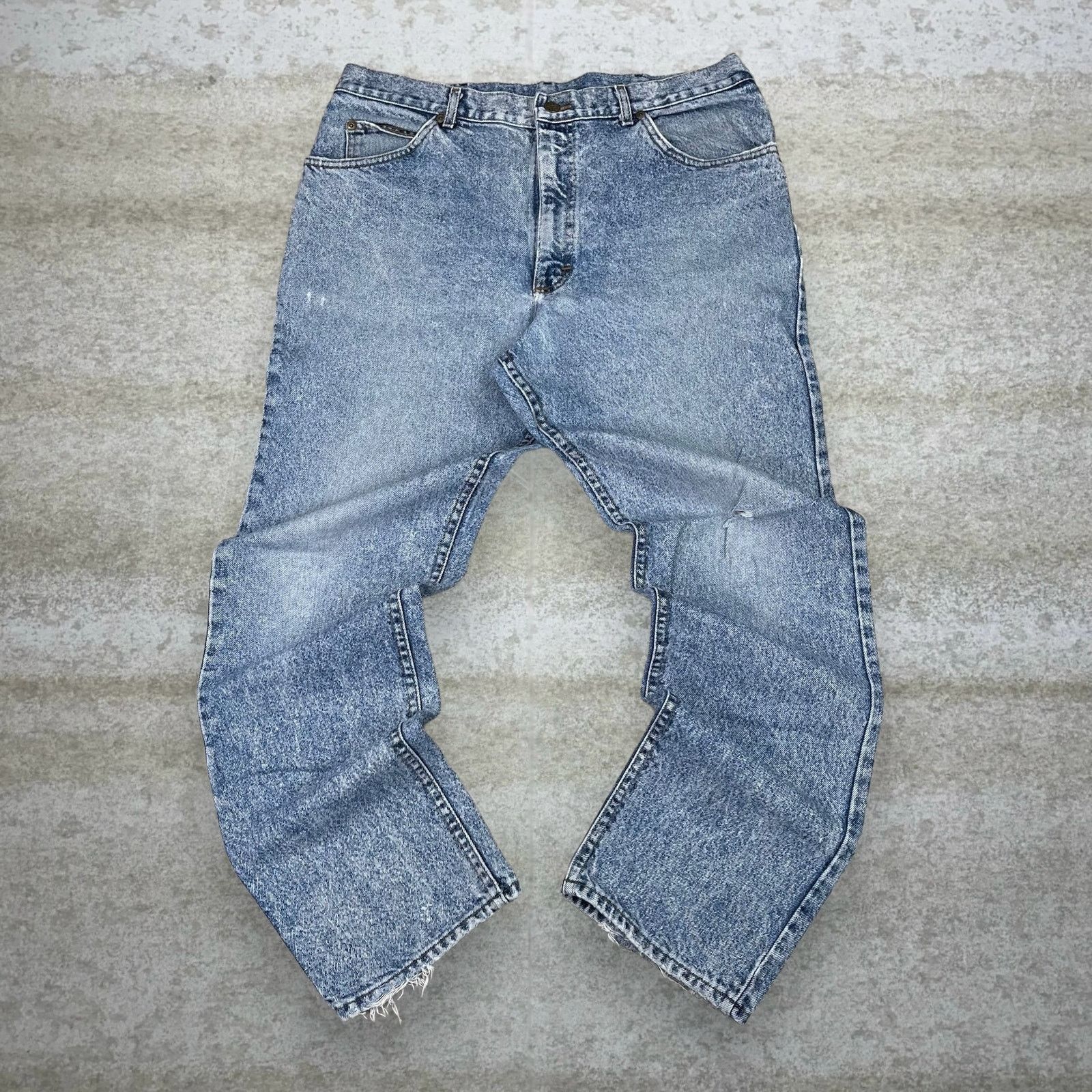 Lee Vintage 90s Lee MR Jeans 36x32 Relaxed Fit Light Wash Denim Size US 36 / EU 52 - 2 Thumbnail