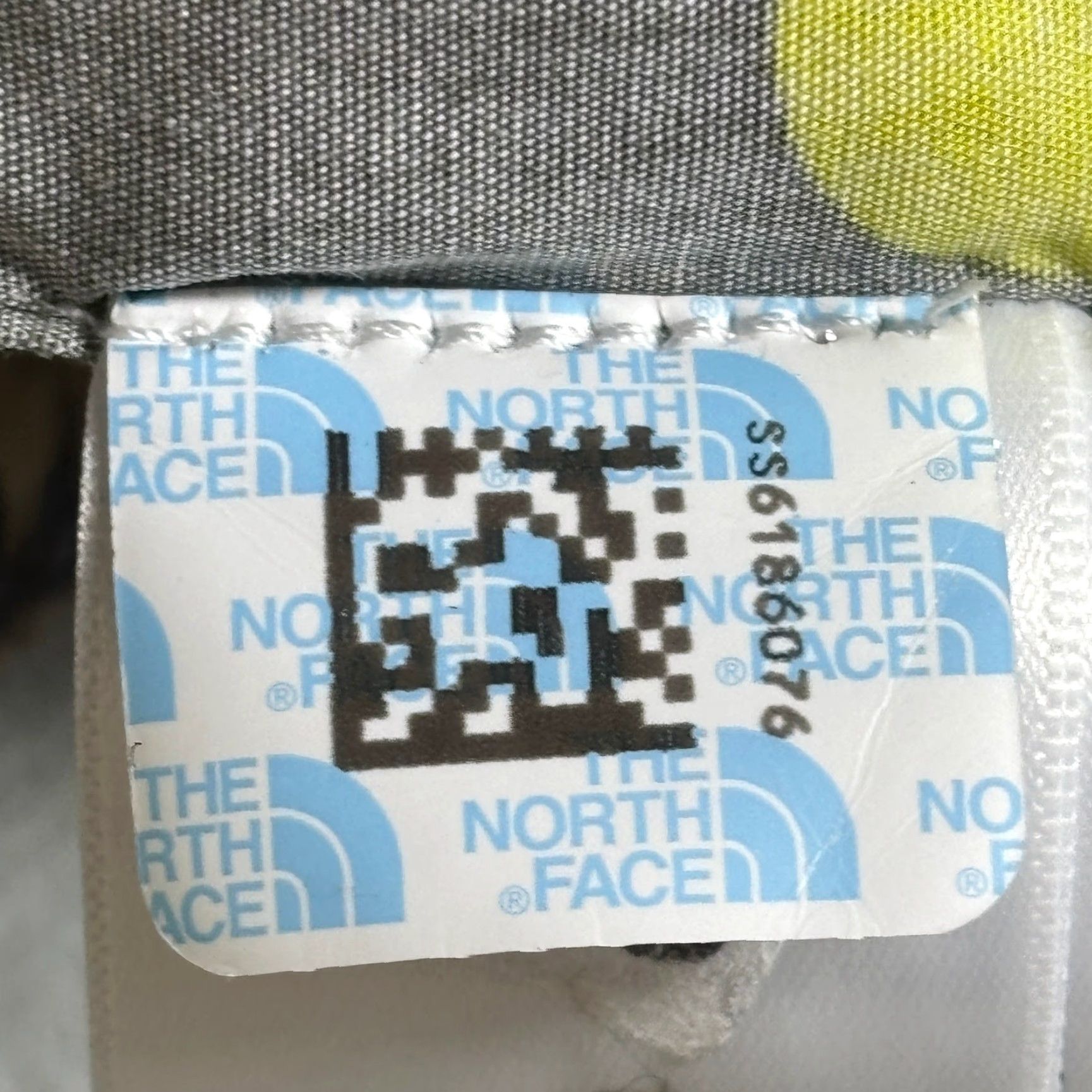The North Face The North Face Shirt Mens M Green Sun Print Baytrail Short Sleeve Button Up Size US M / EU 48-50 / 2 - 6 Thumbnail