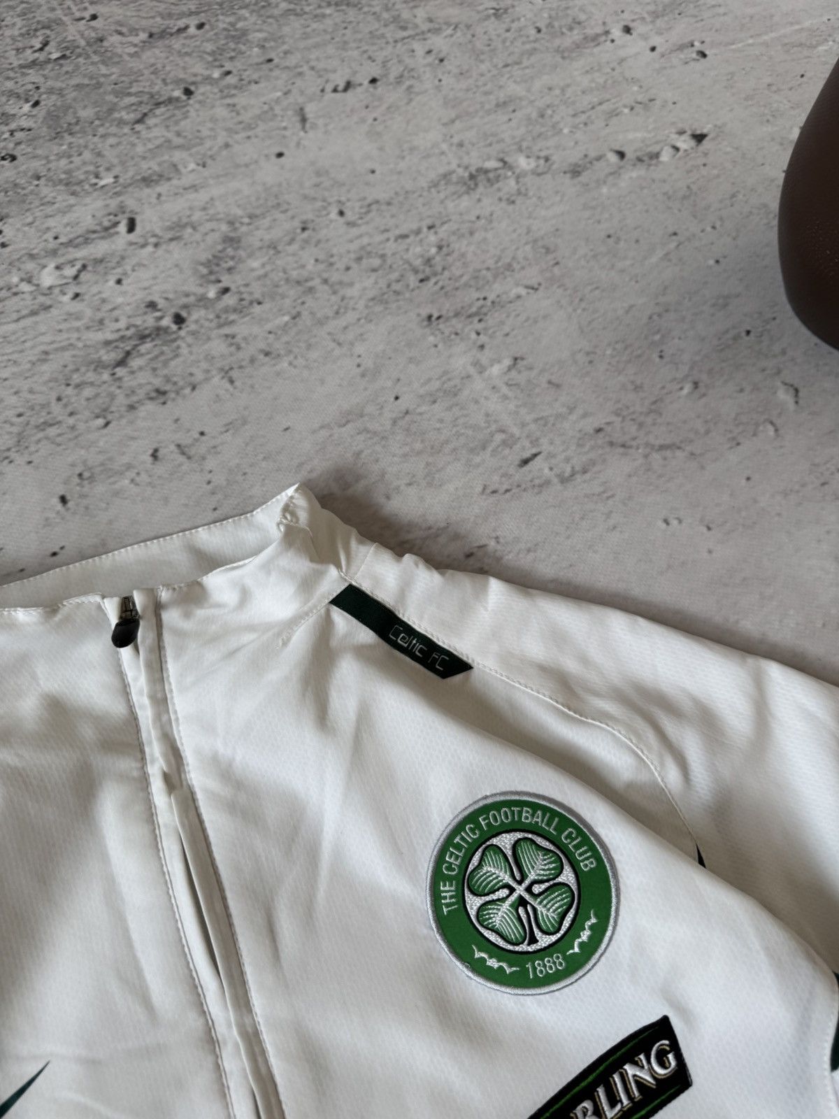 Nike × Vintage NIKE CELTIC VINTAGE BASIC LOGO OVERSIZE BAGGY LIGHT JACKET Size US M / EU 48-50 / 2 - 6 Thumbnail