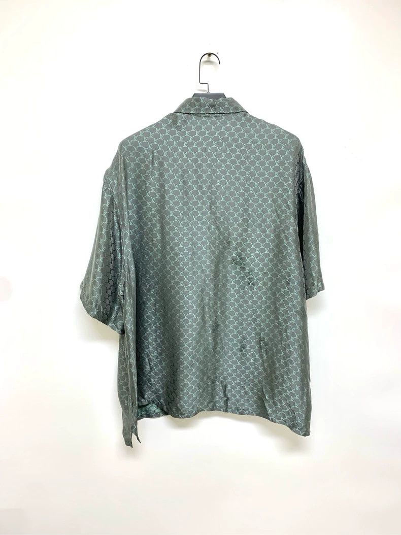 Louis Vuitton Louis Vuitton size 5l Full logo jacquard Cuban collar short Size US M / EU 48-50 / 2 - 2 Thumbnail
