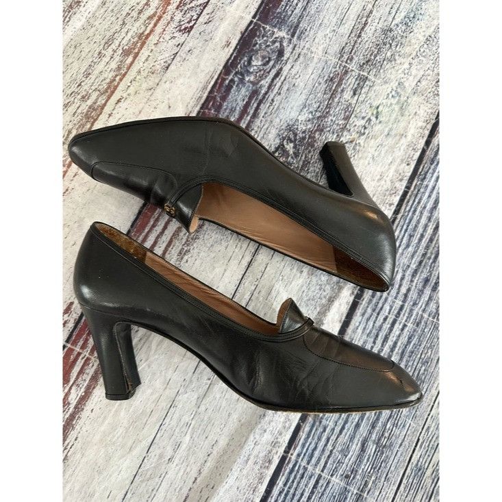Gucci Vintage Gucci Black Leather Mid-Heel Pumps with Gold Monogra Size US 6.5 / IT 36.5 - 5 Thumbnail