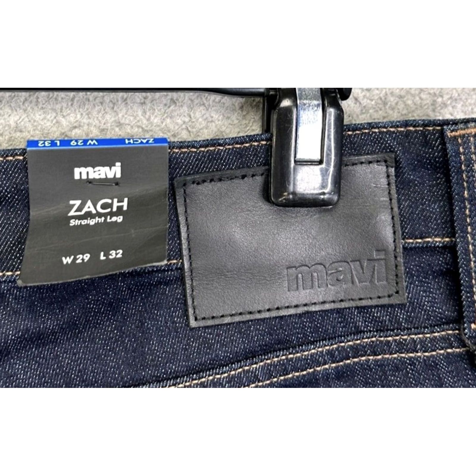 Vintage Mavi Jeans Zach Mens 29X32 Blue Dark Wash Straight Stretch 5-Pocket Denim NEW Size US 29 - 4 Thumbnail